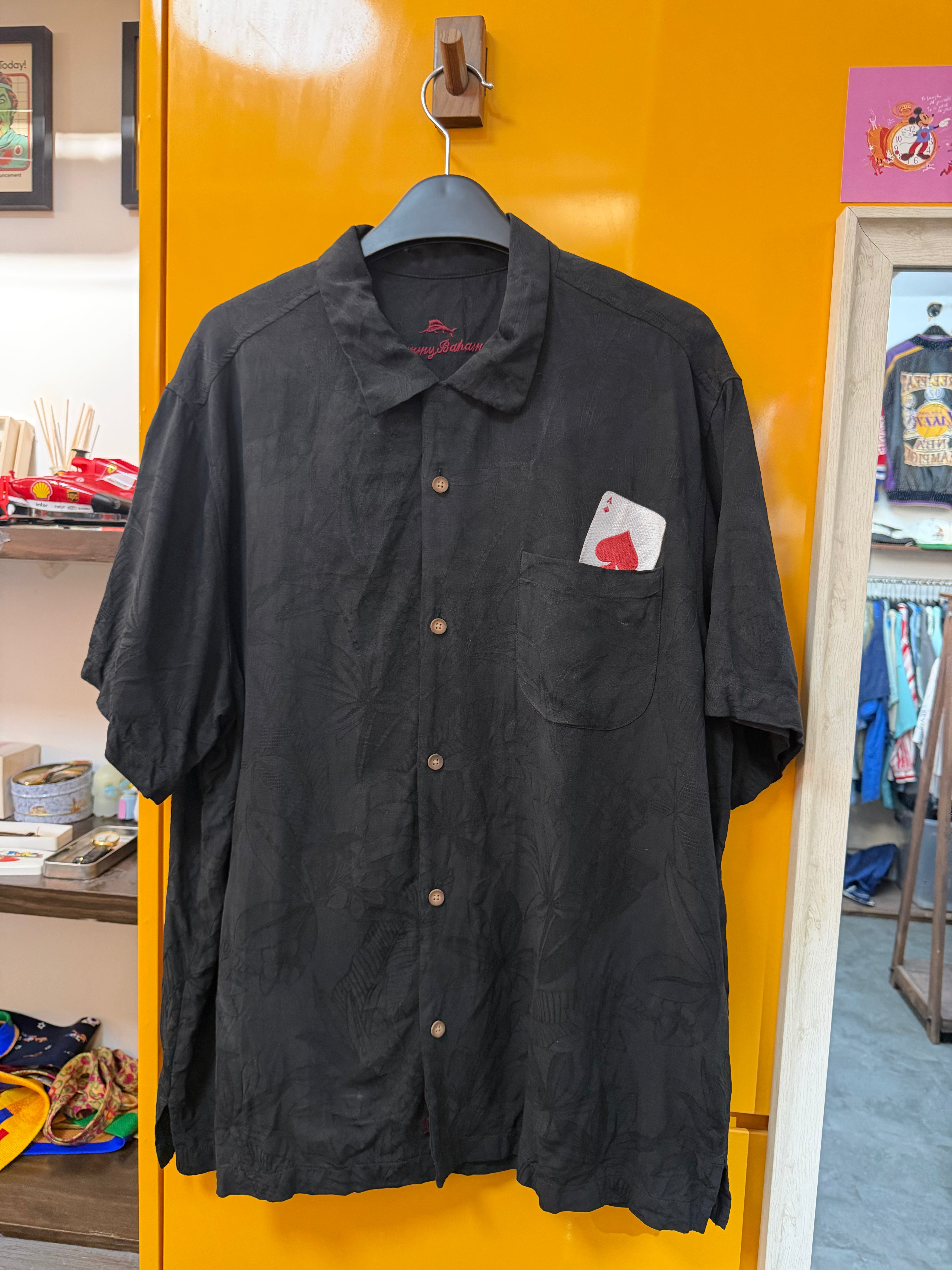 TOMMY BAHAMA SHIRT - XL