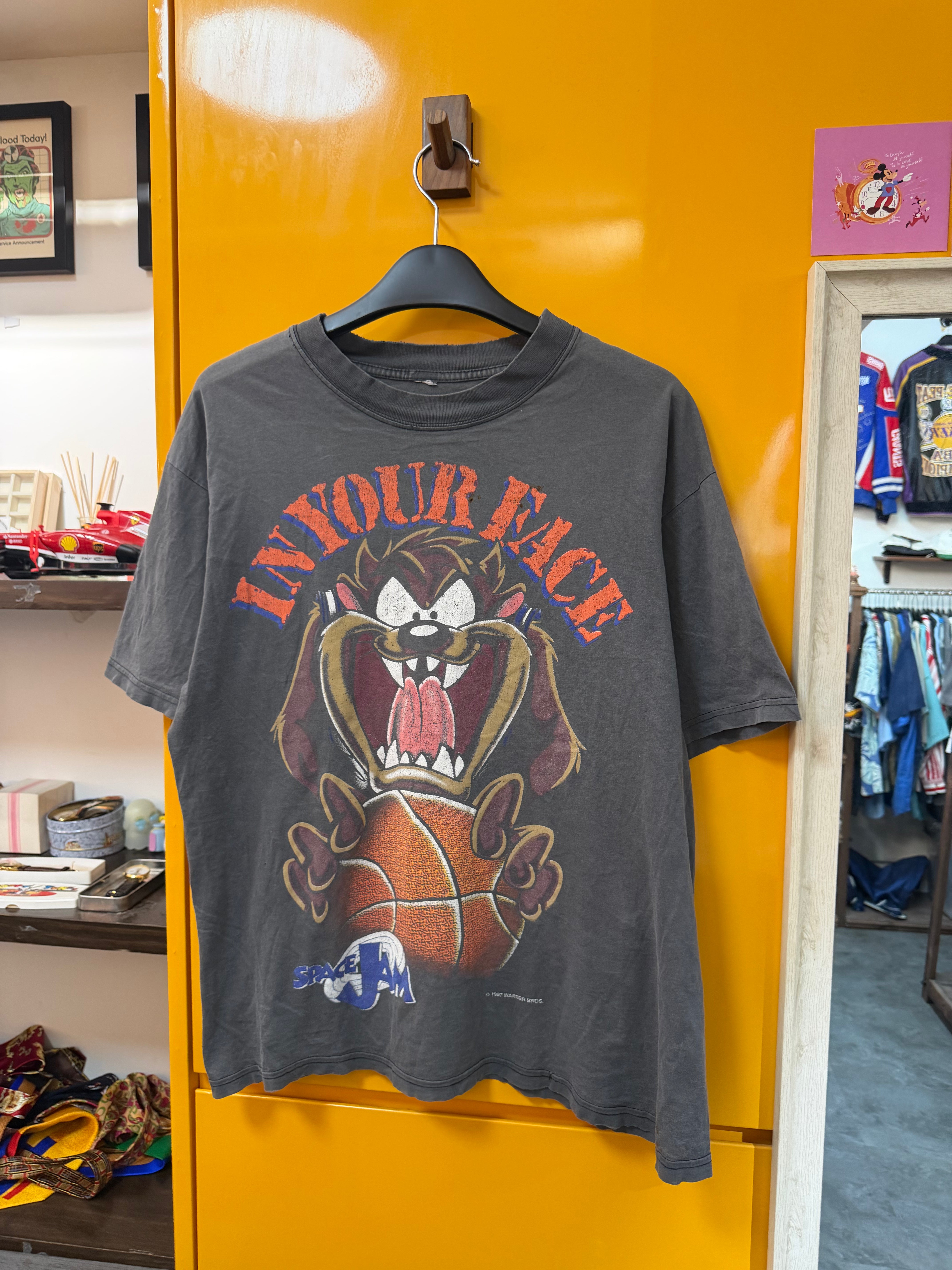 LOONEY TUNES TEE - M