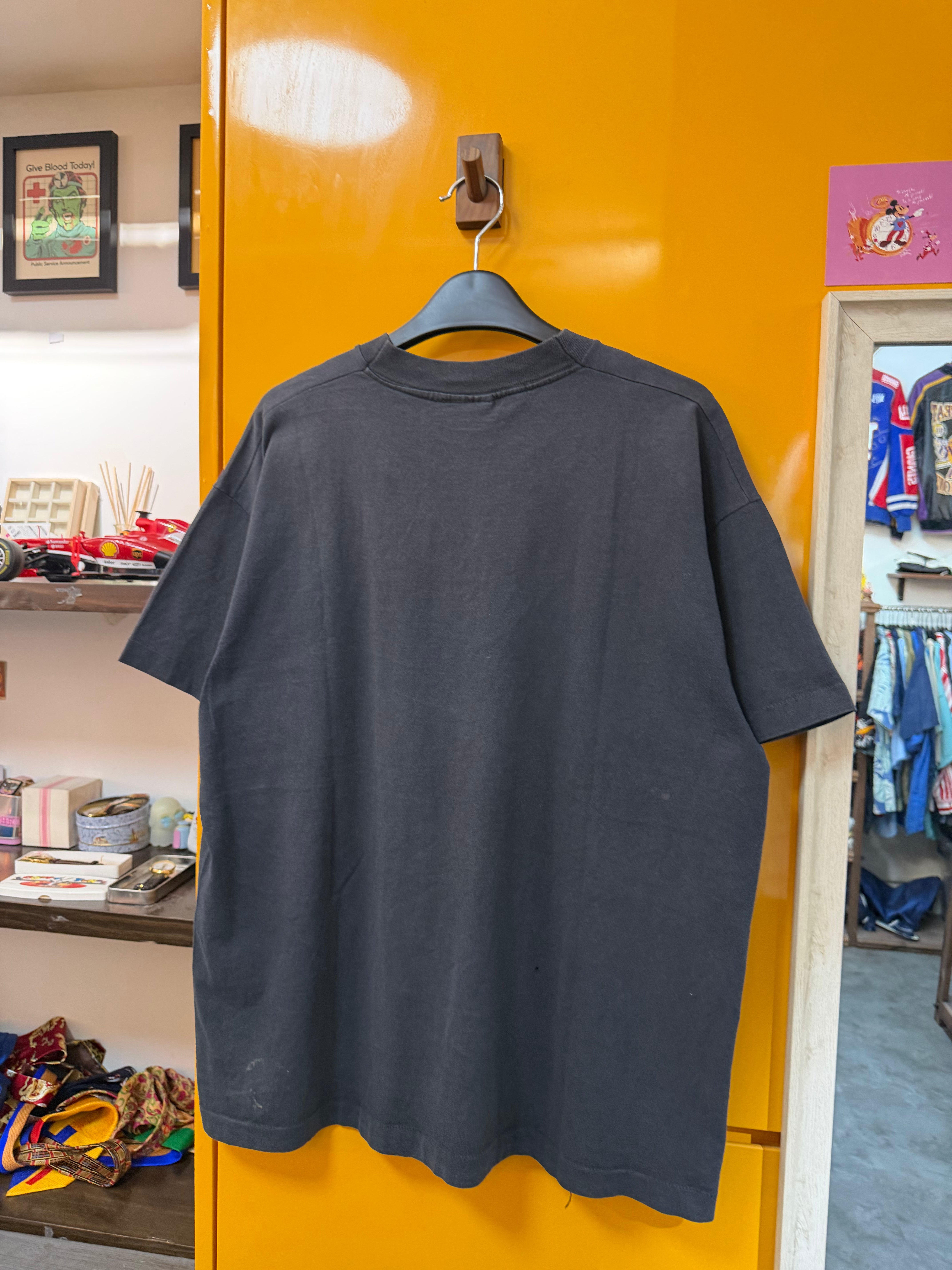 LOONEY TUNES TEE - XL