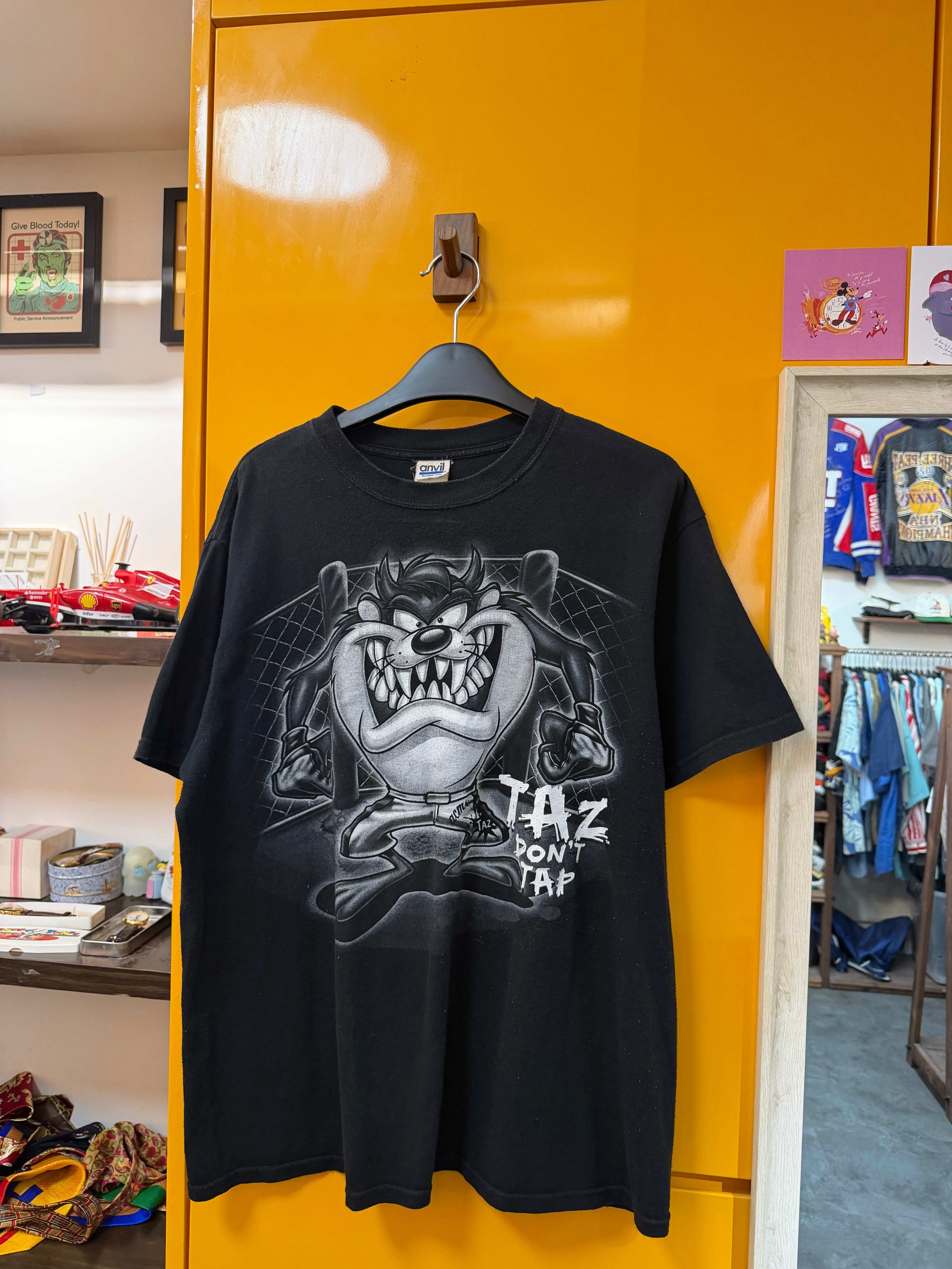 LOONEY TUNES TEE - L