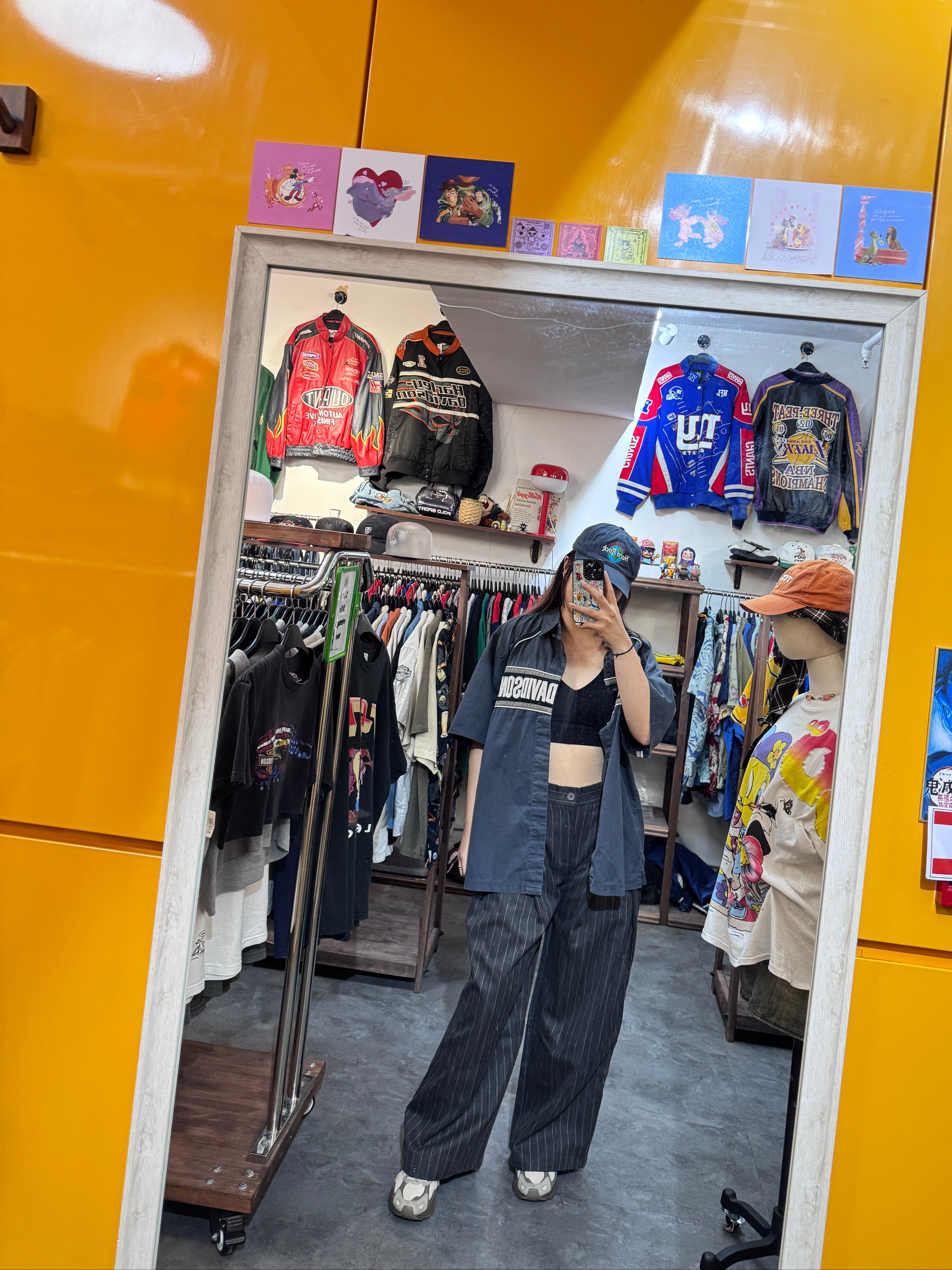 {PRE ORDER} SHARP - GREY