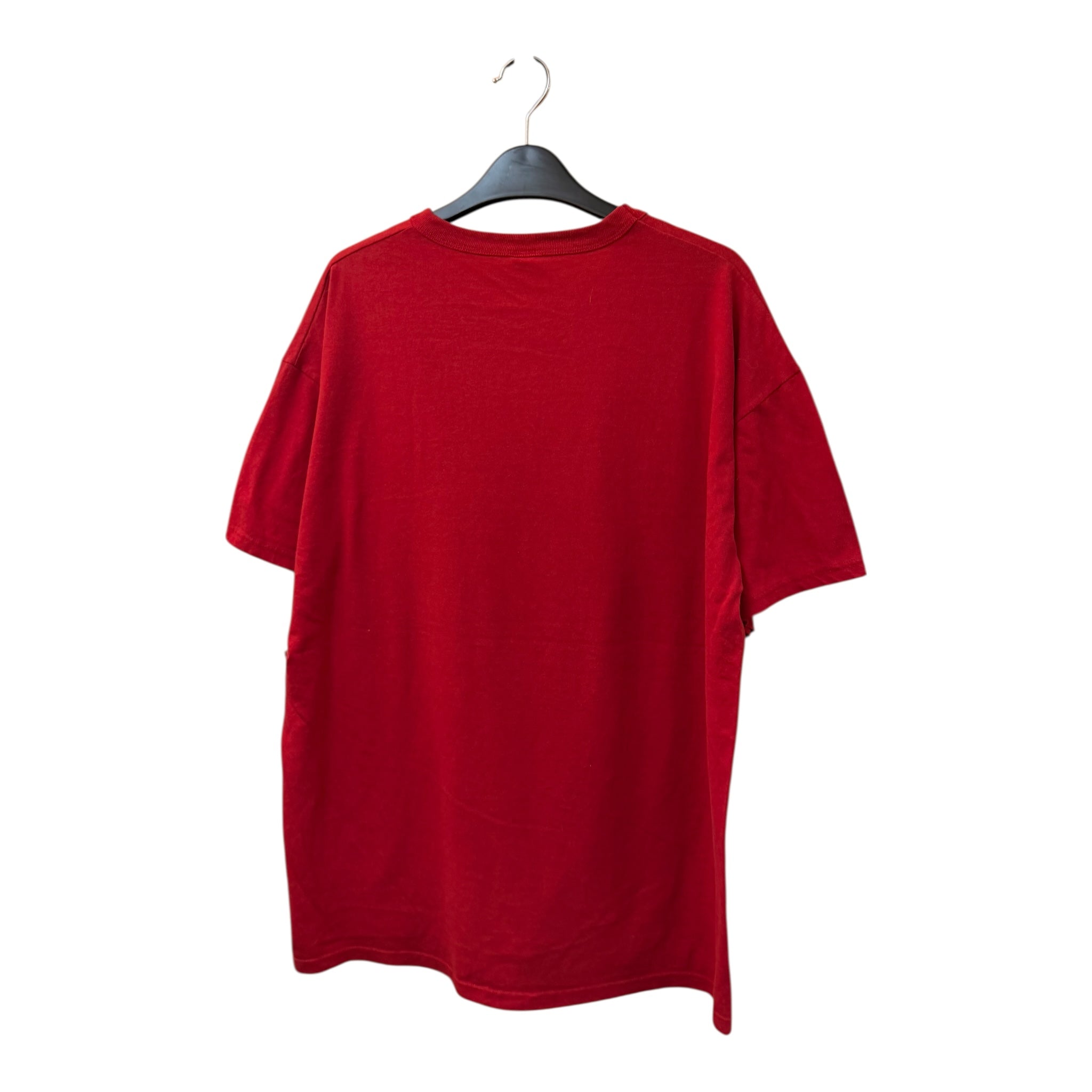 GRAPHIC TEE