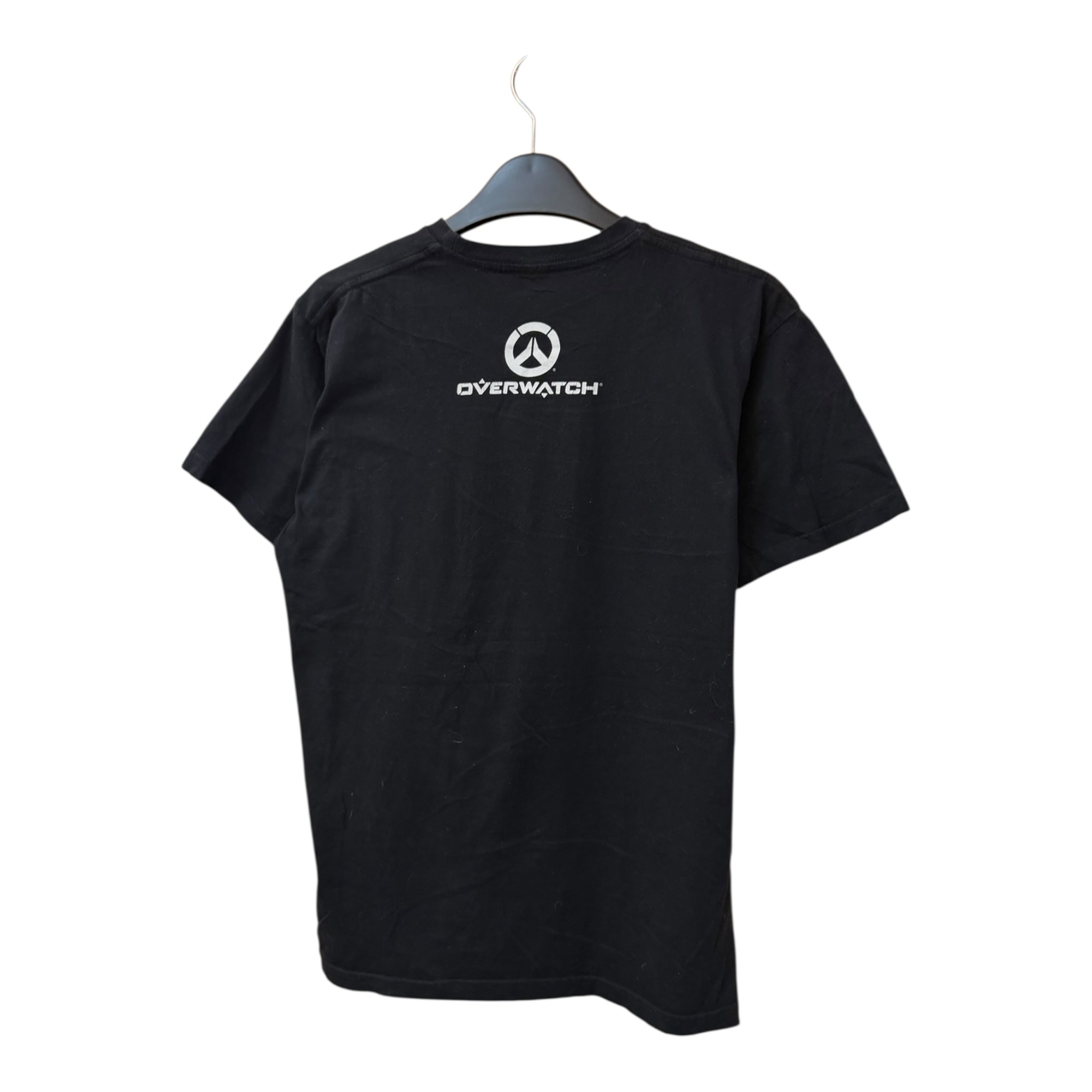 GRAPHIC TEE