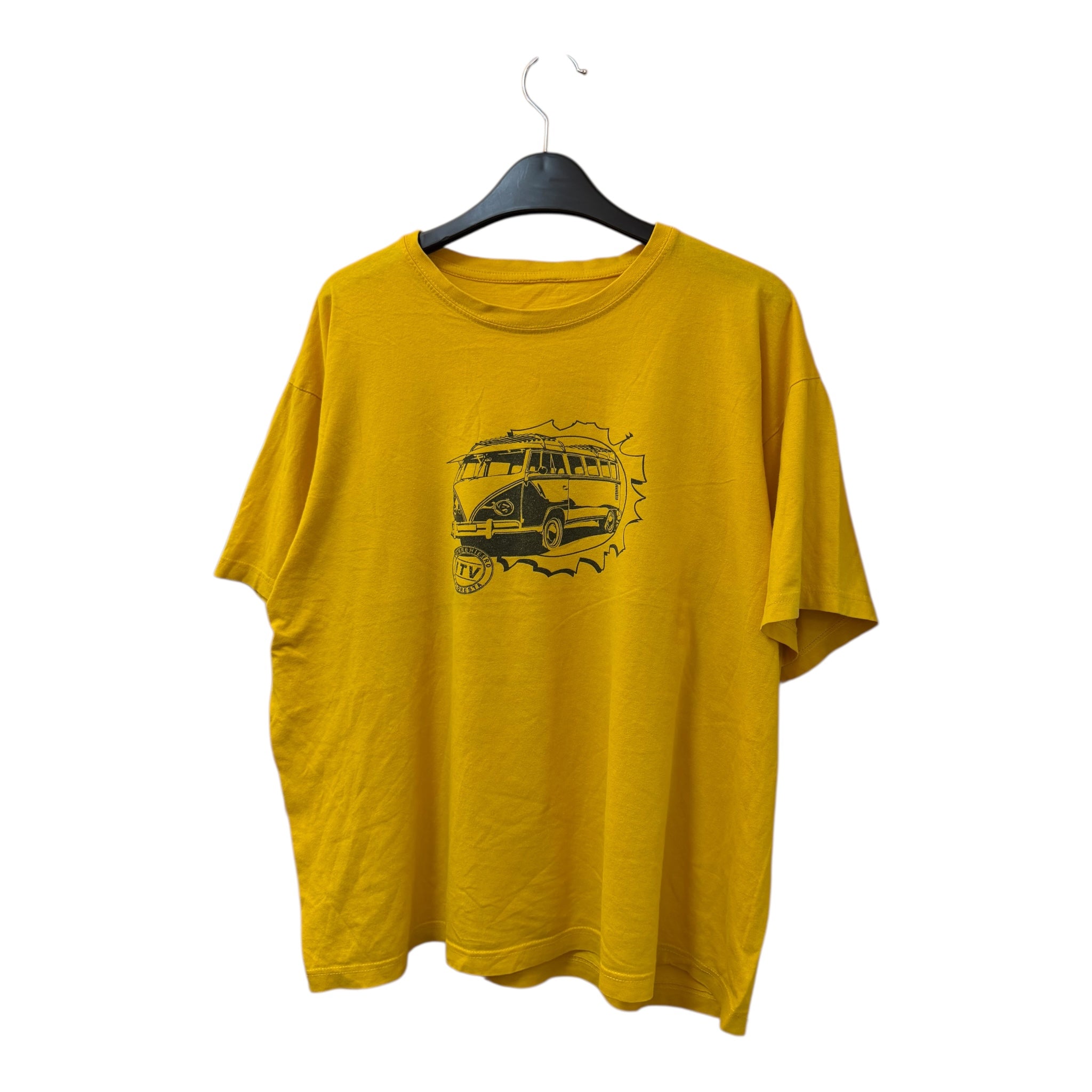 GRAPHIC TEE