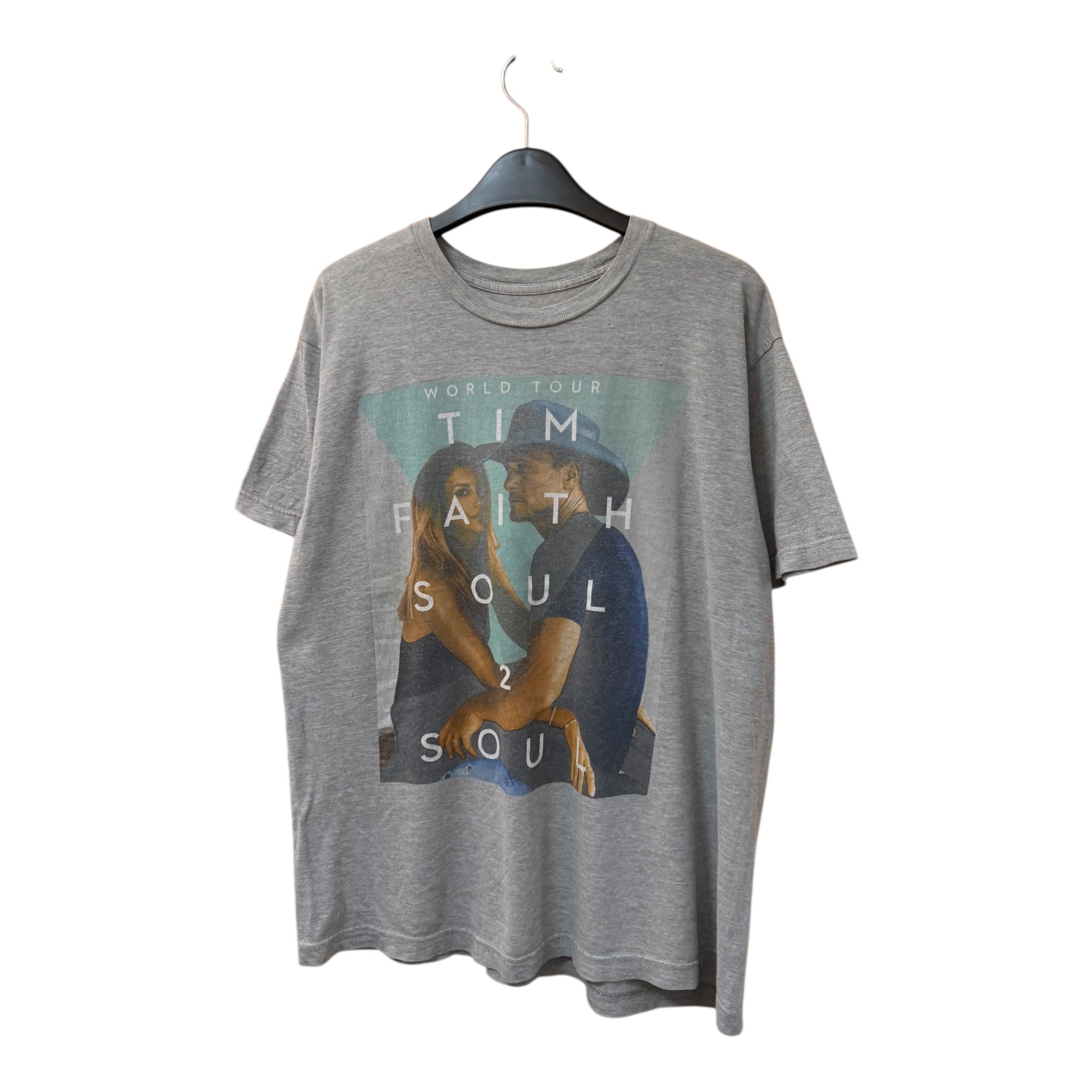 GRAPHIC TEE