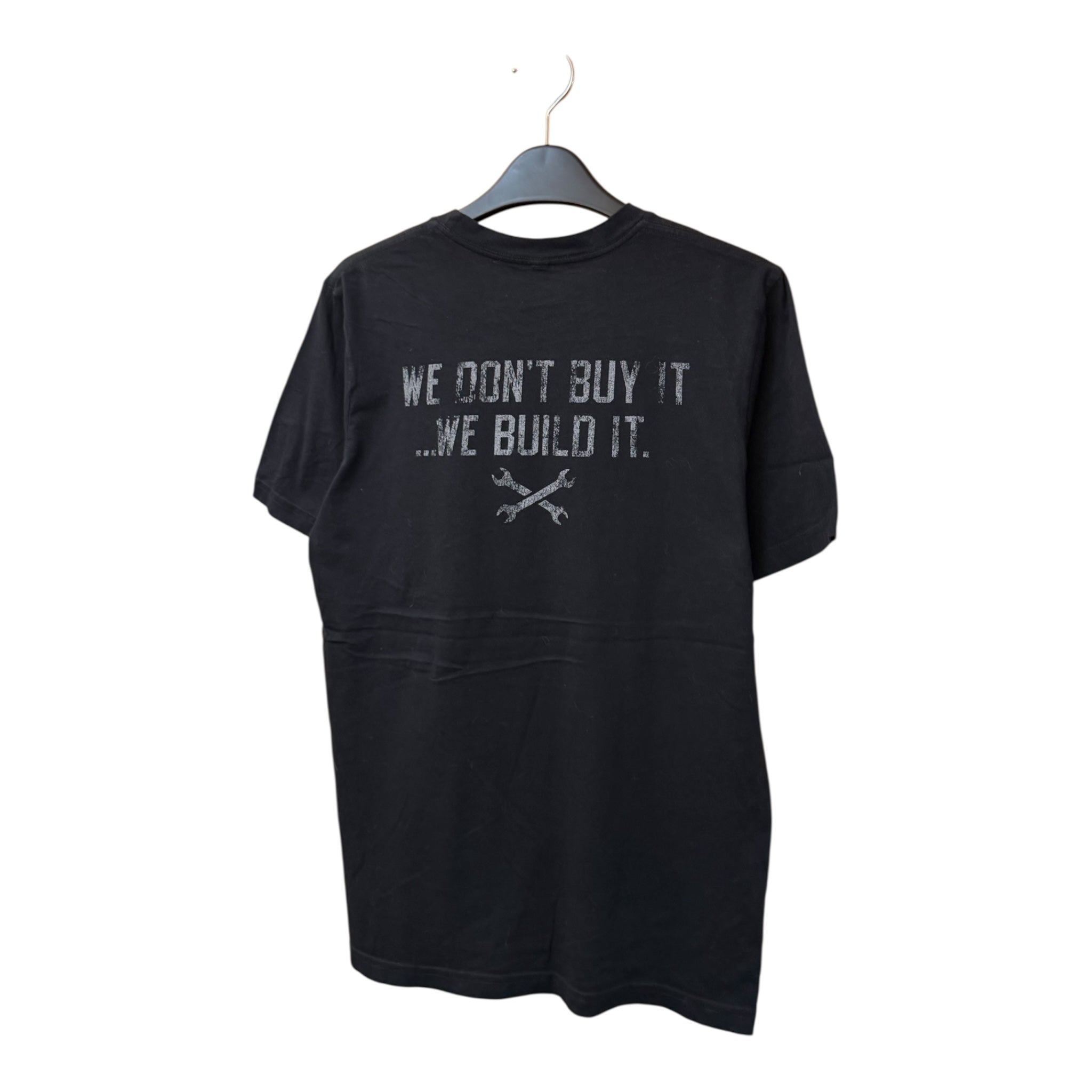 GRAPHIC TEE