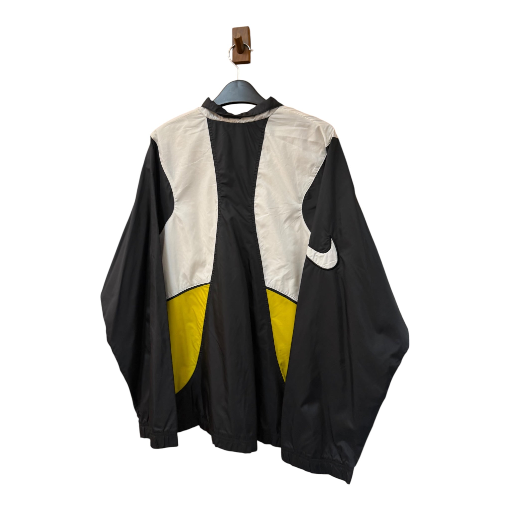 NIKE WINDBREAKER