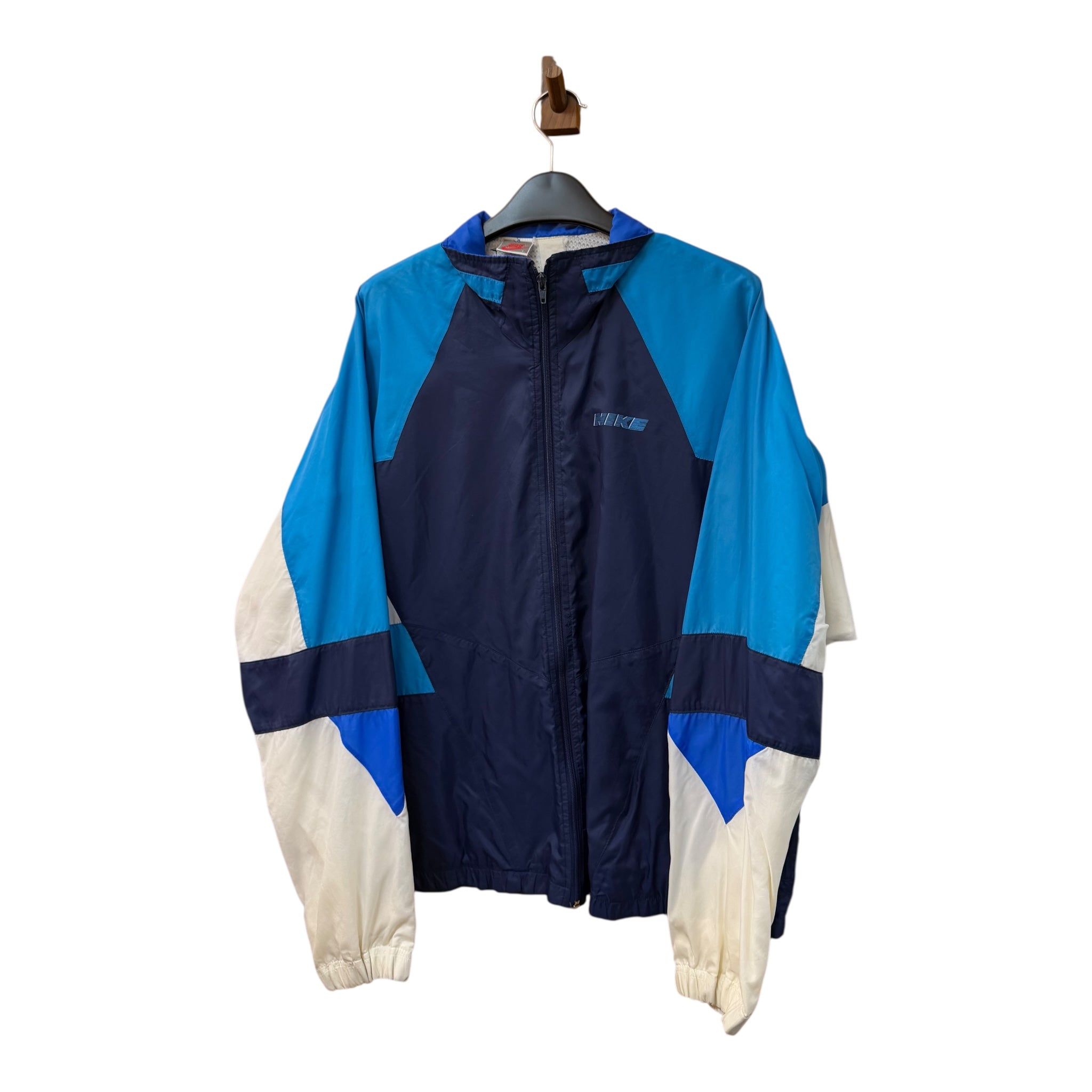 NIKE WINDBREAKER