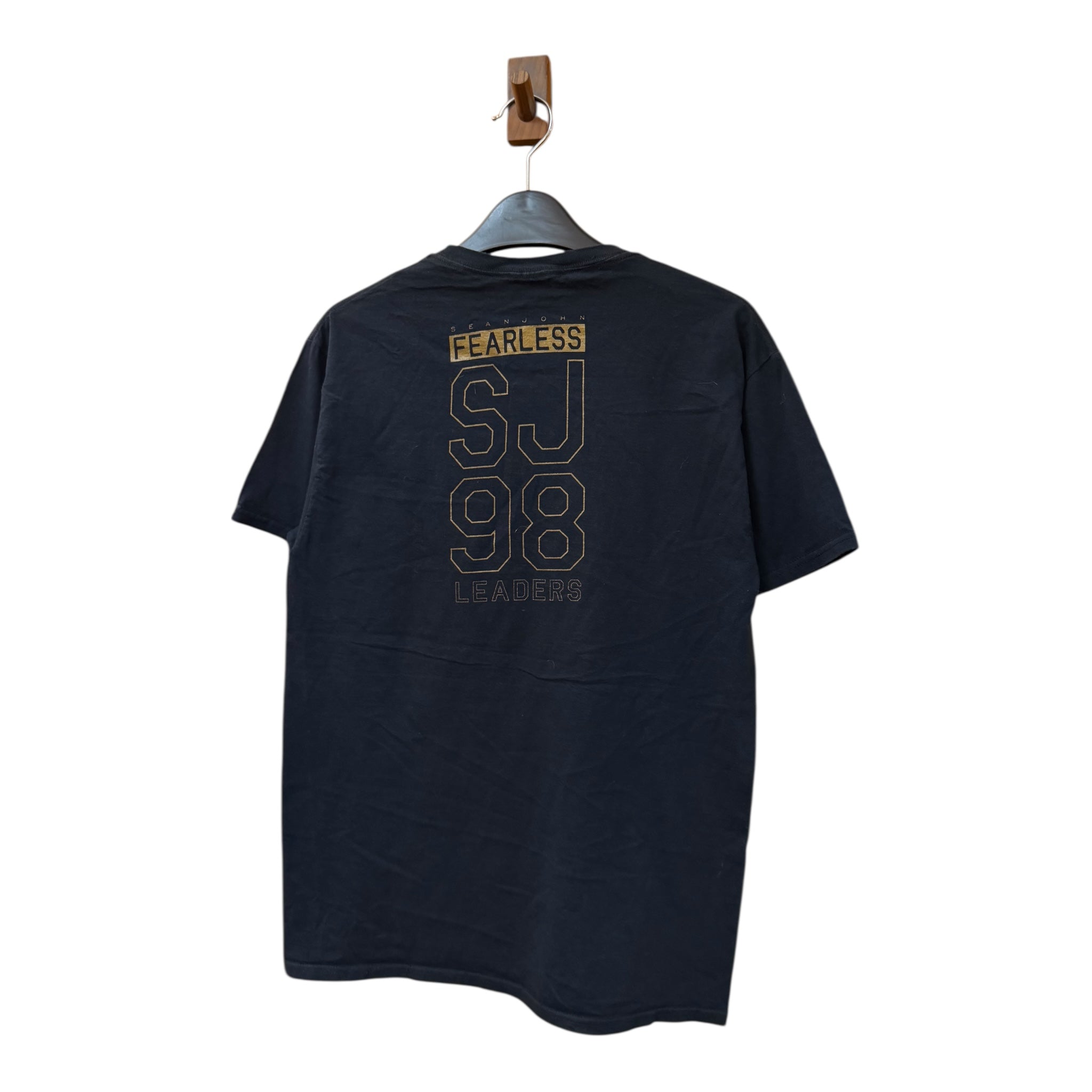 Graphic tee
