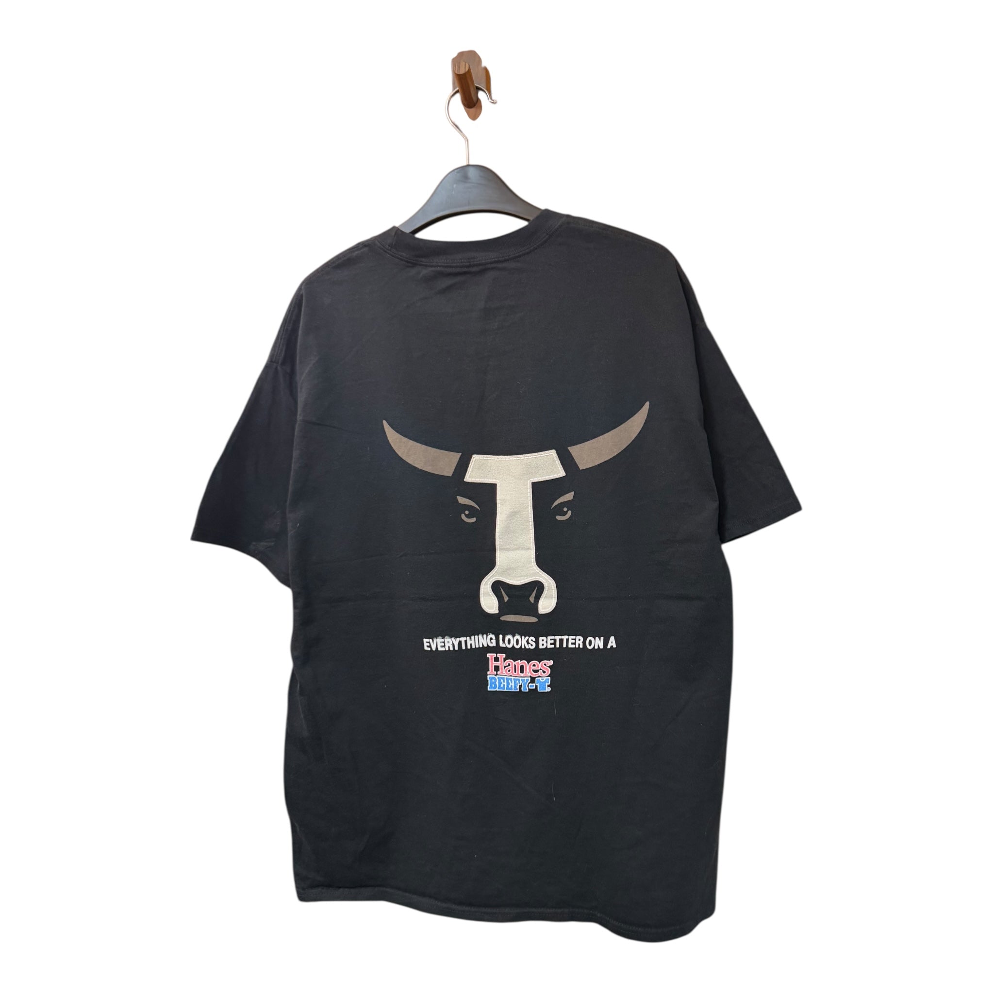 GRAPHIC TEE