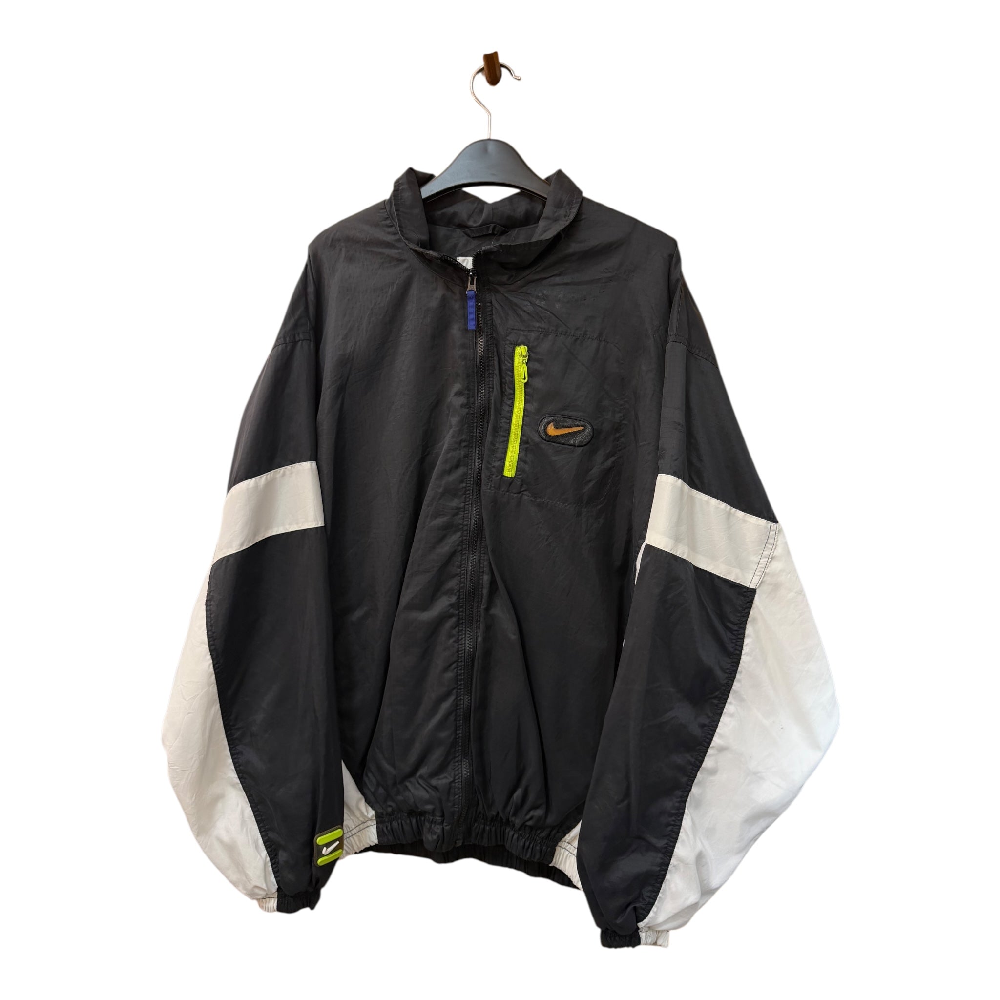NIKE WINDBREAKER