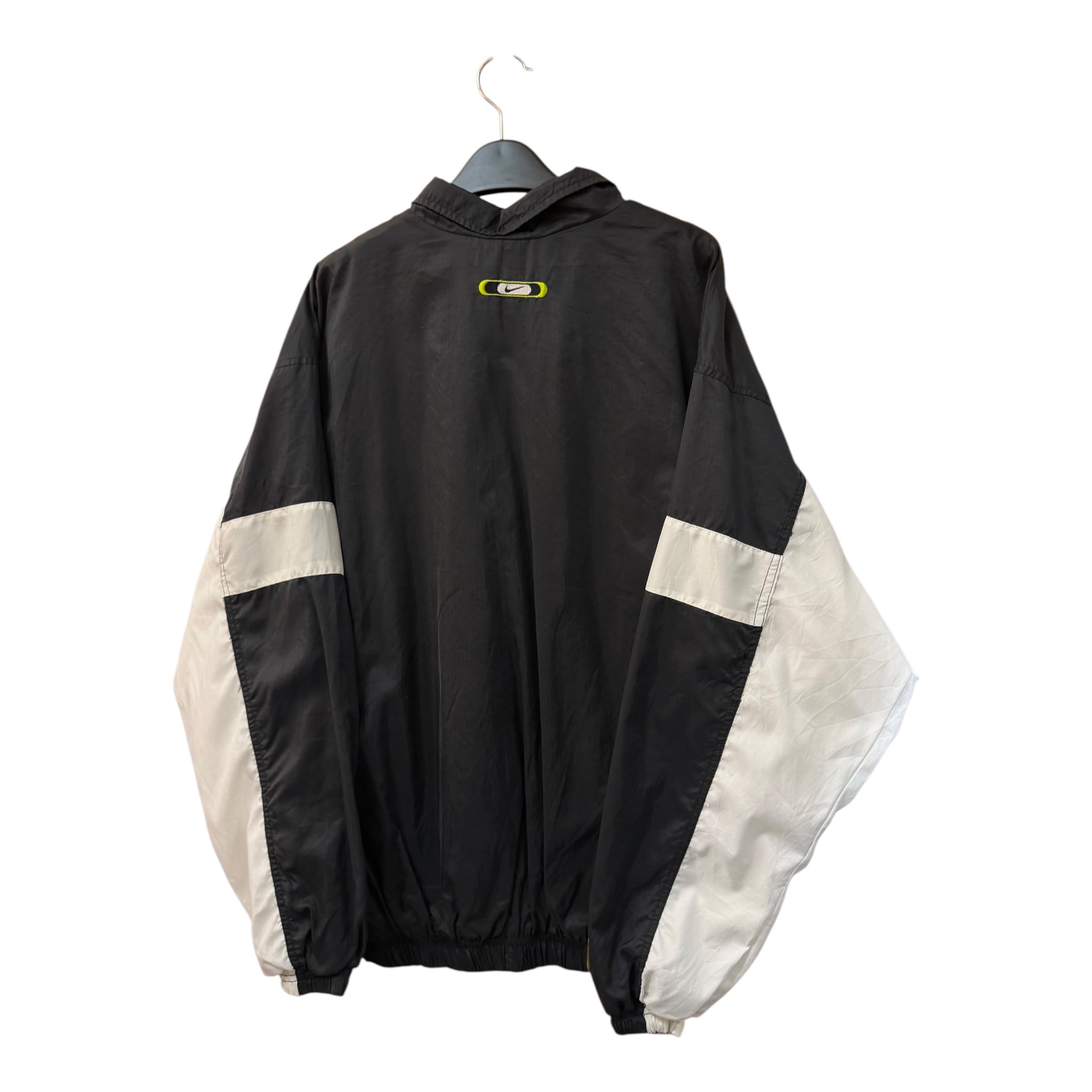 NIKE WINDBREAKER