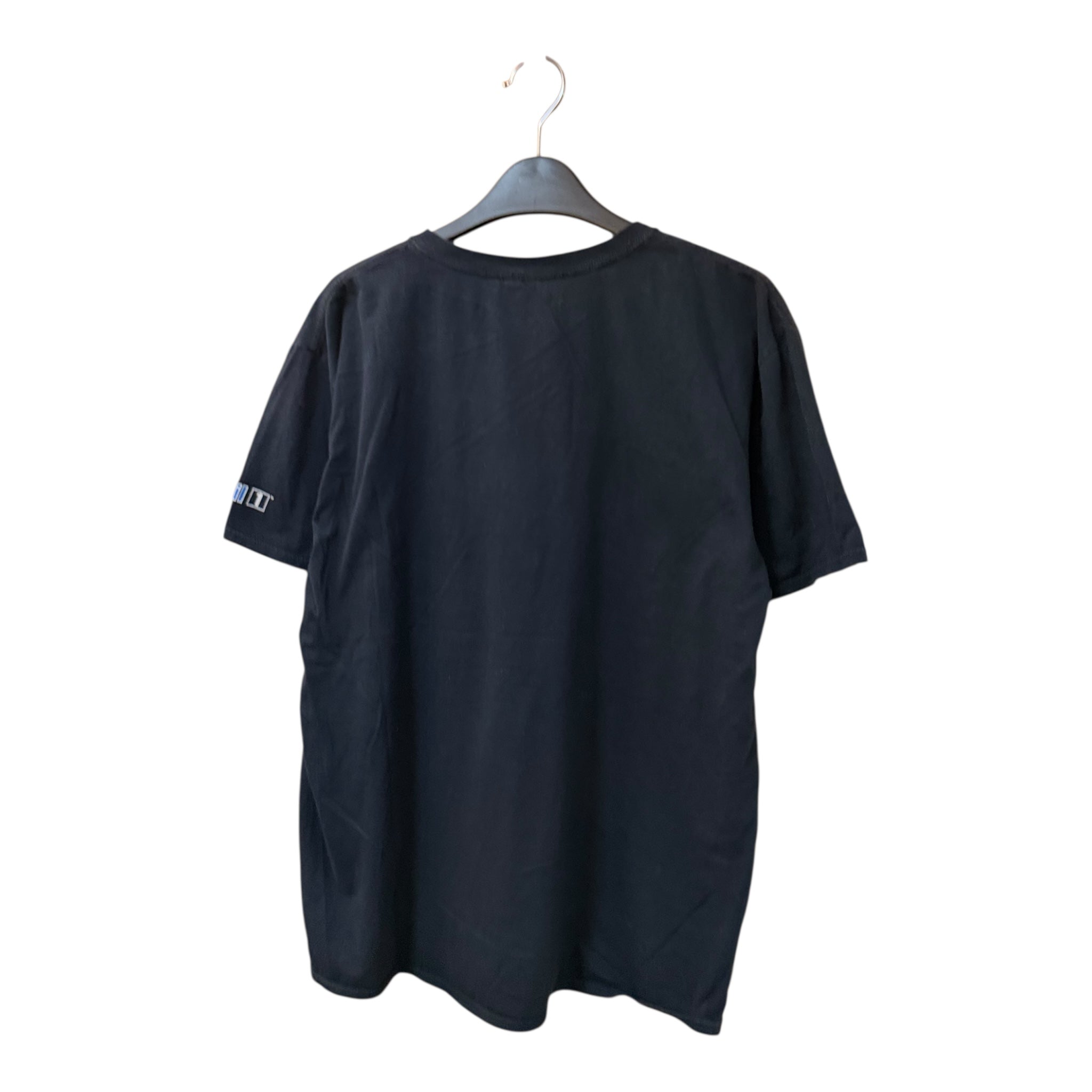 GRAPHIC TEE