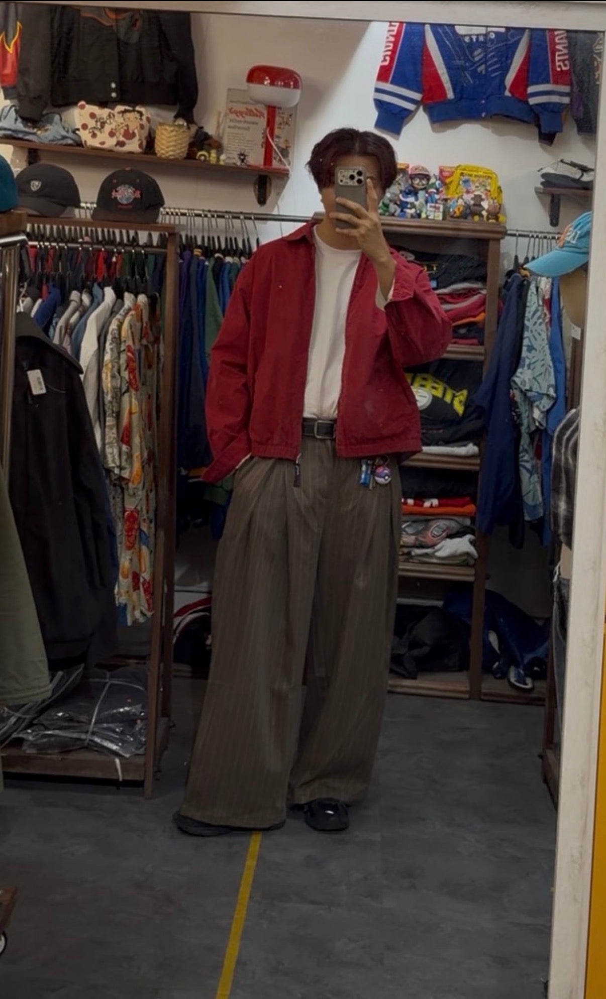 (預訂) SHARP - BROWN