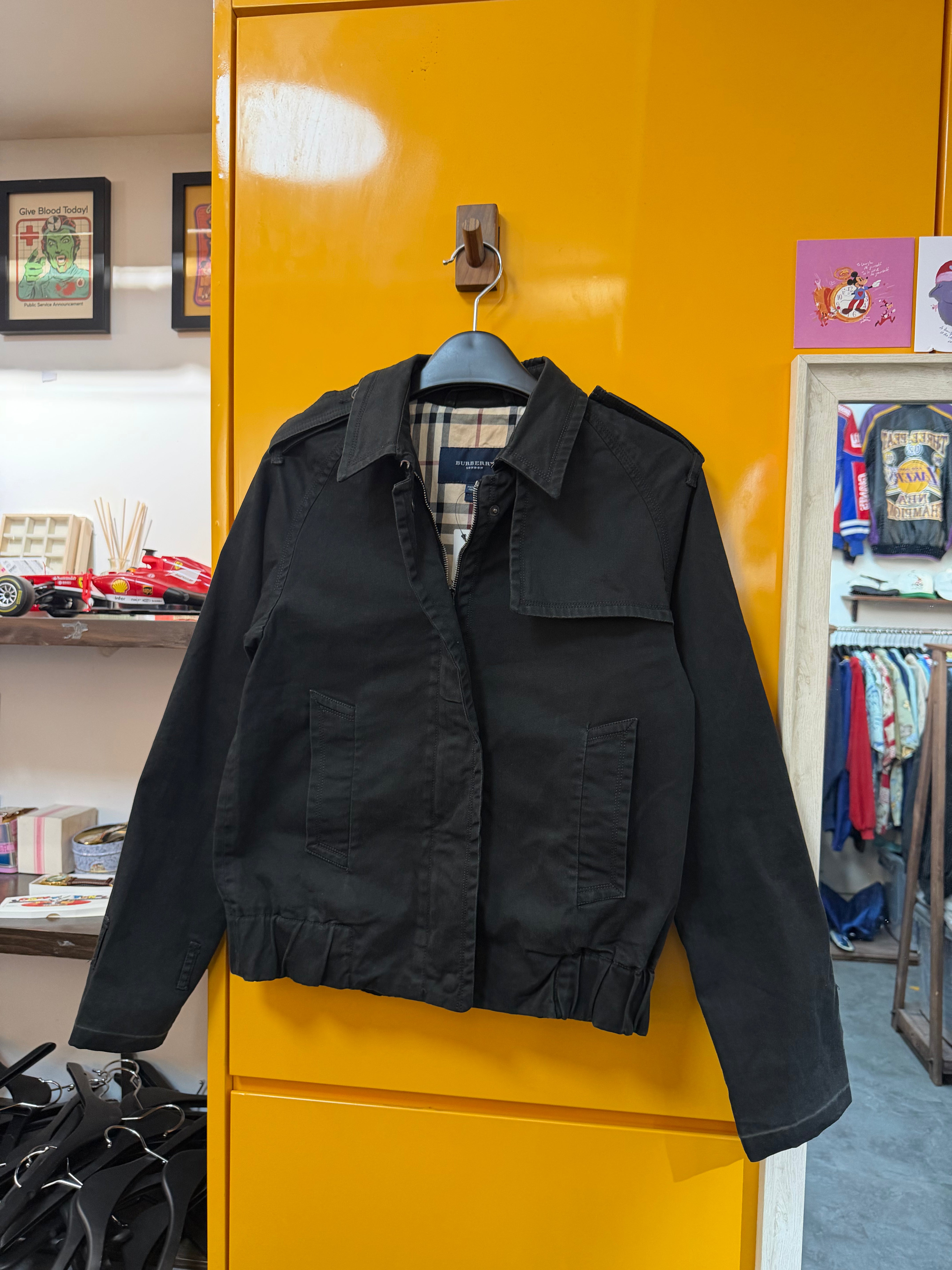 BURBERRY CROP JACKET - S