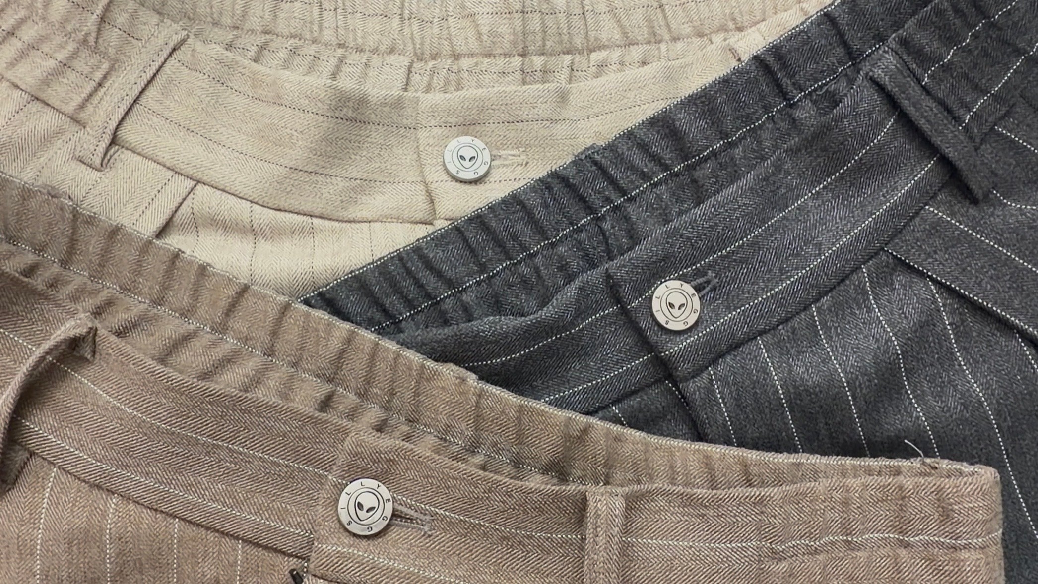 (預訂) SHARP - BROWN