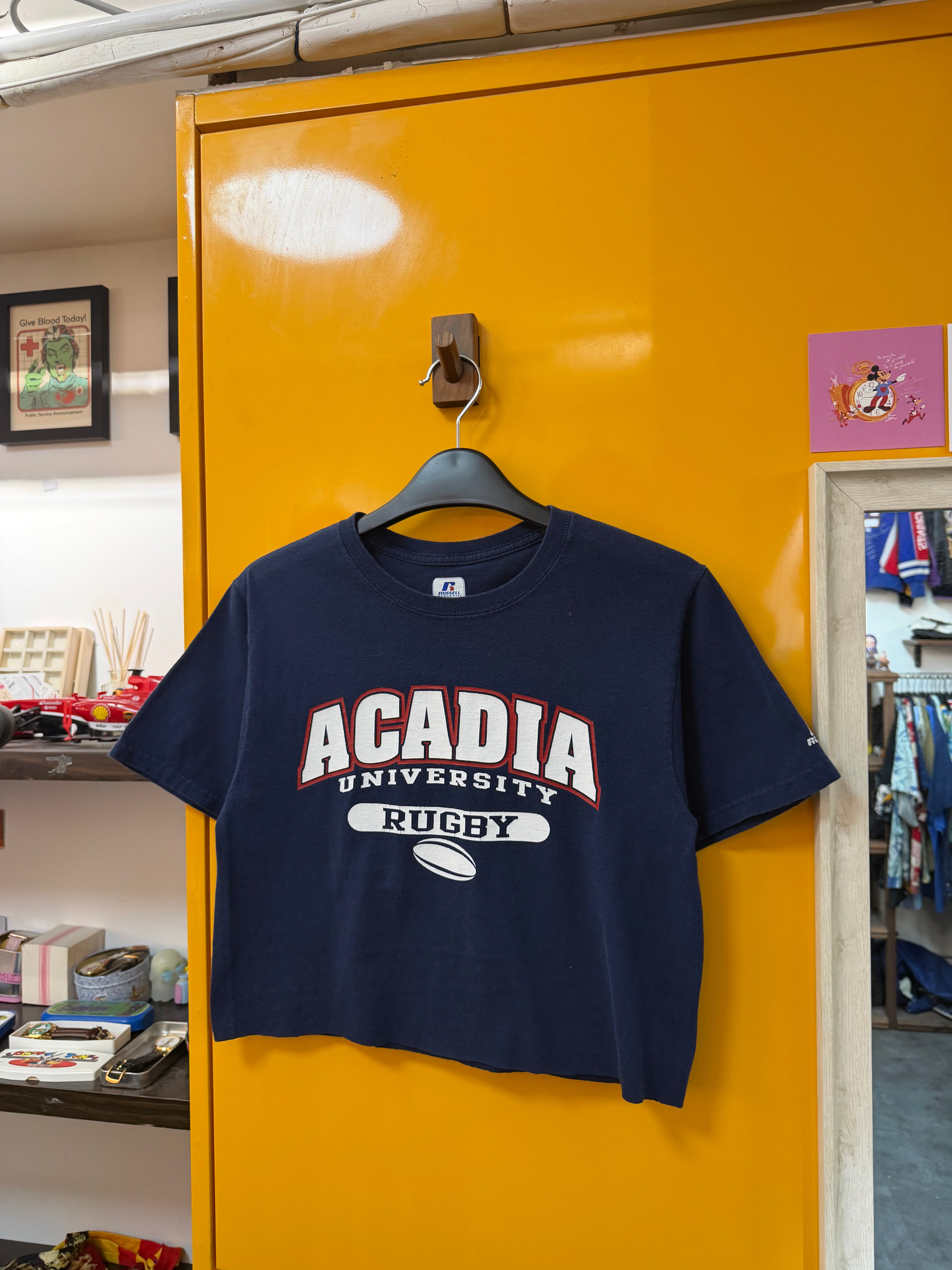 Cropped Graphic Tee - S