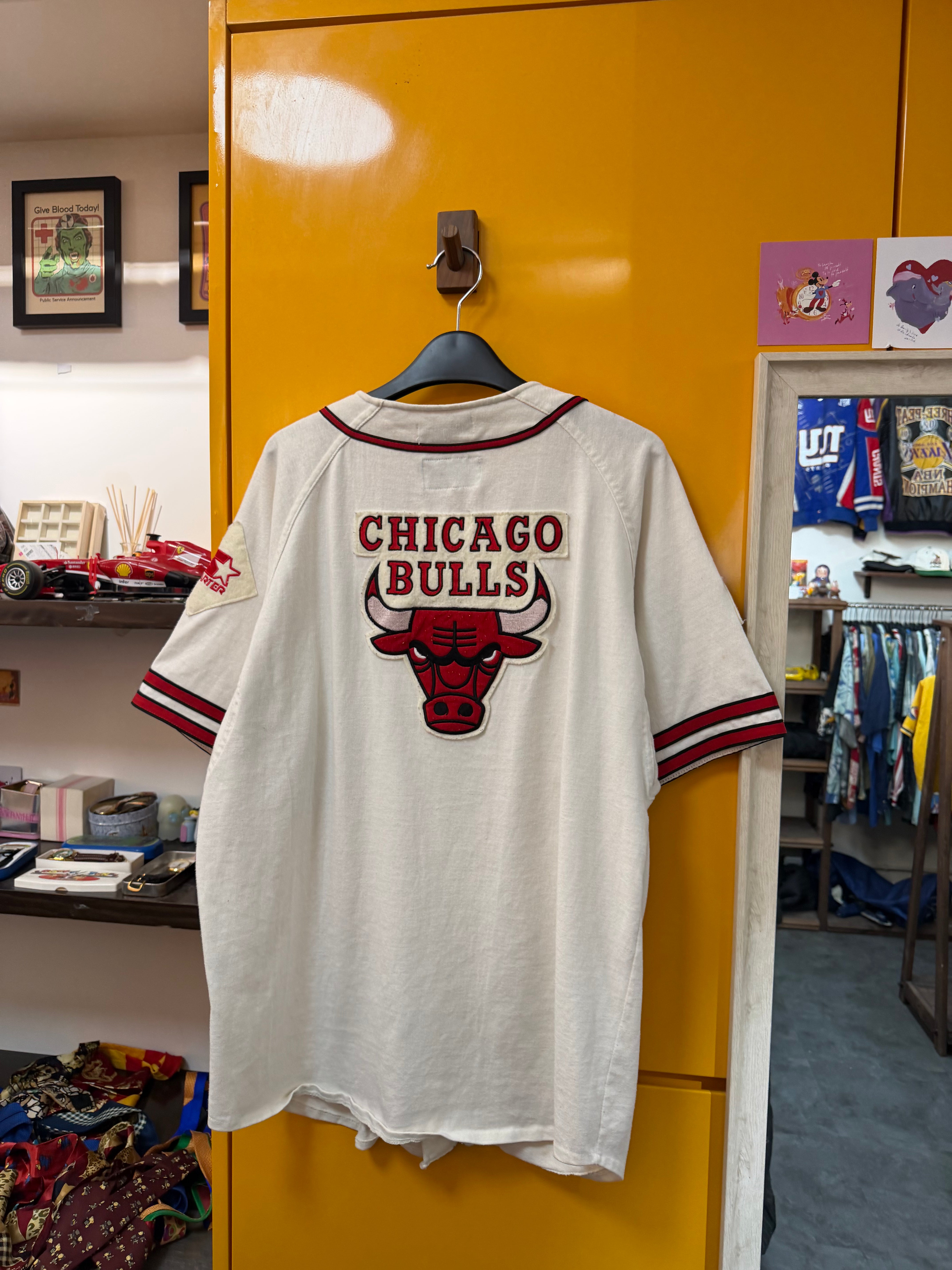 NBA BULLS SHIRT - L