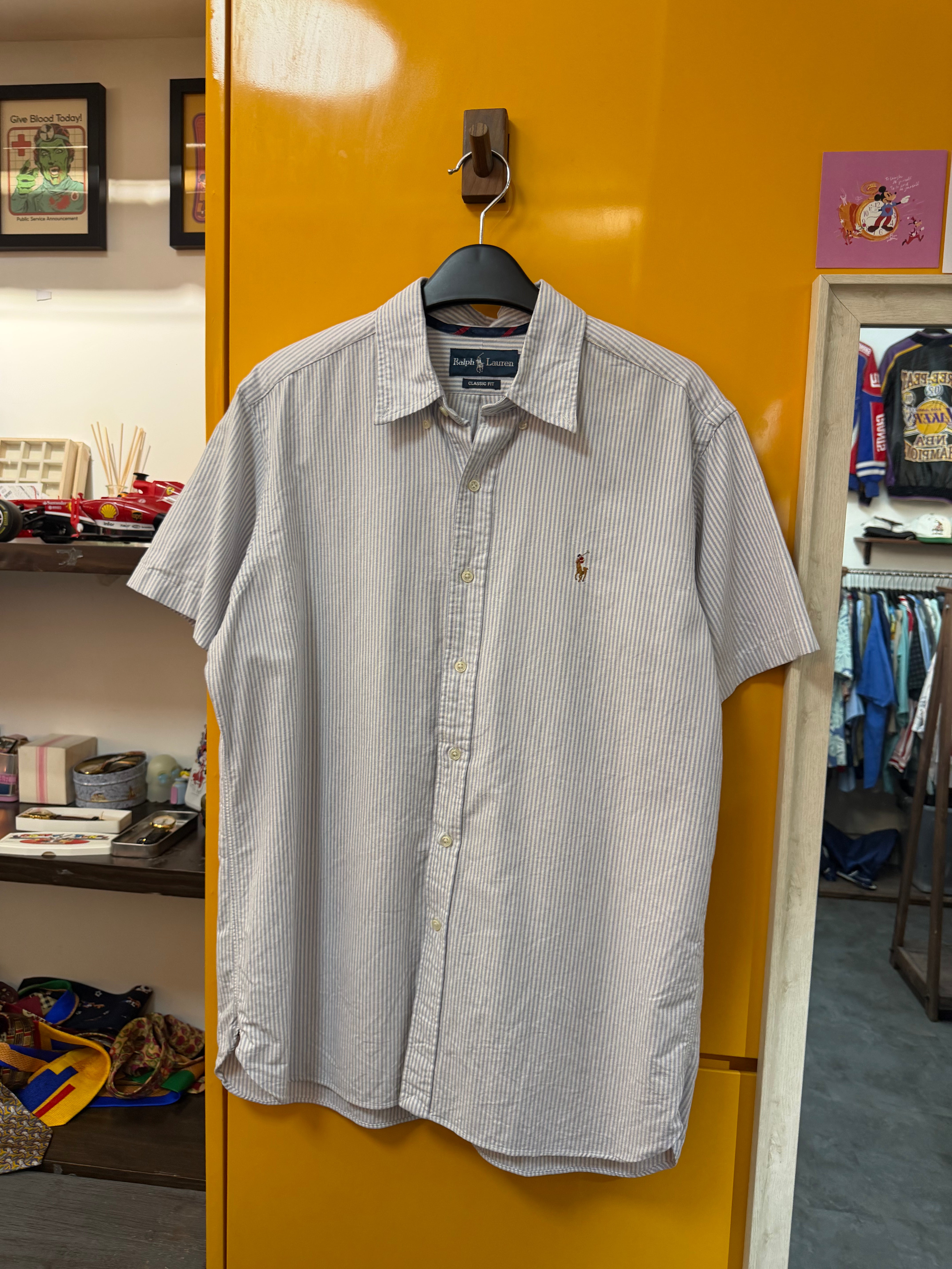 RALPH LAUREN SHORT SLEEVE SHIRT - L