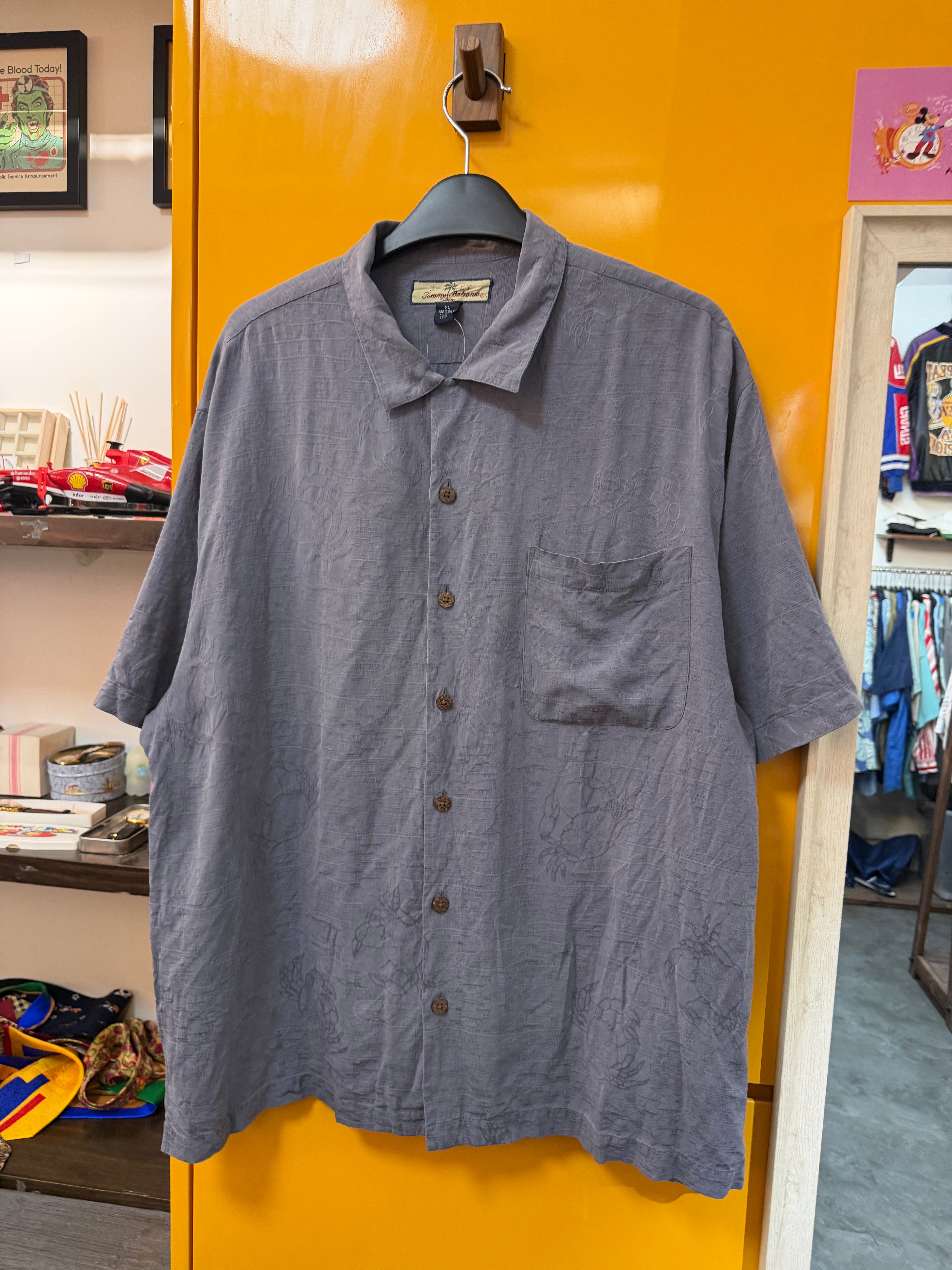 TOMMY BAHAMA SHIRT - XL