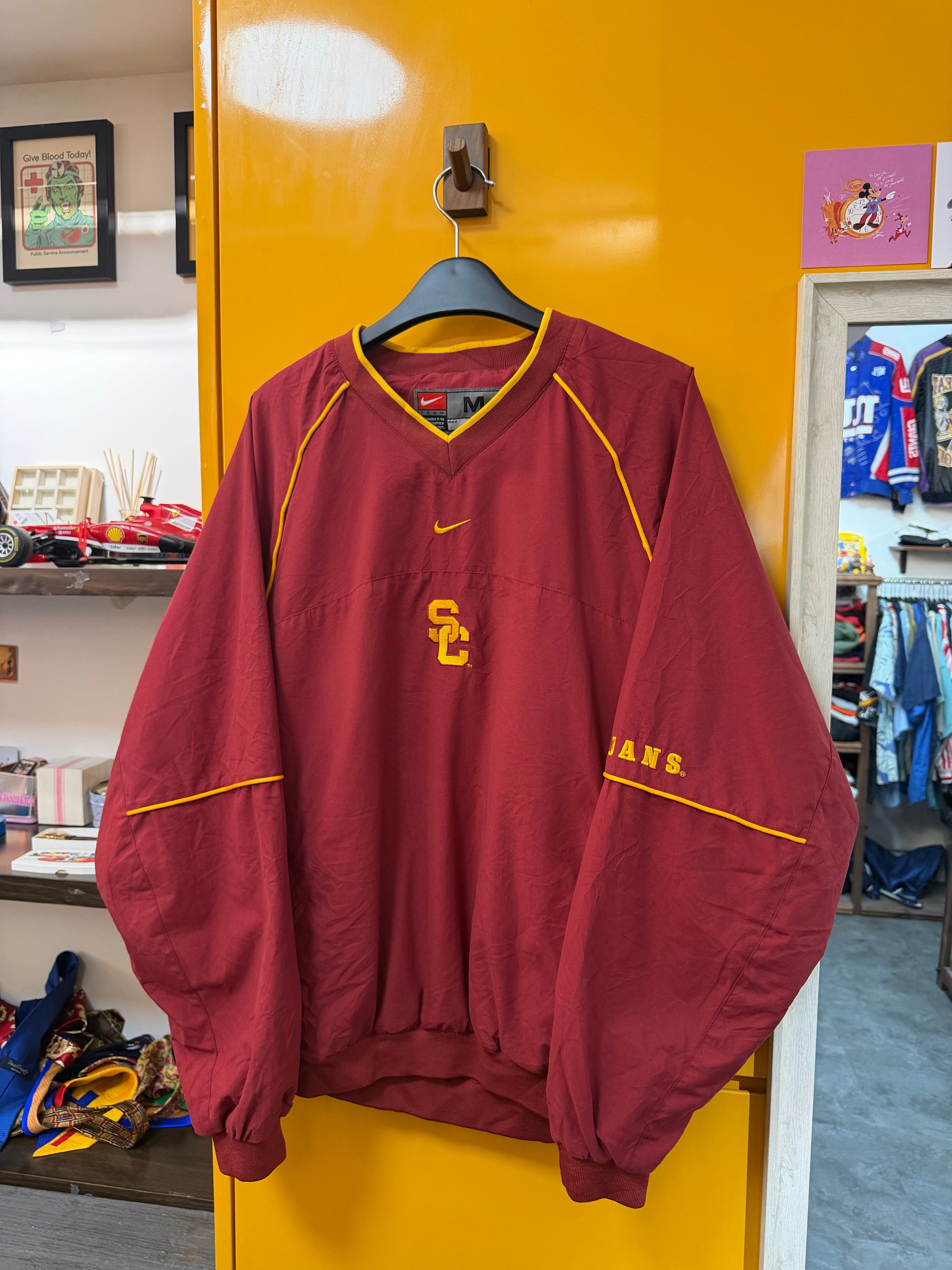 NIKE PULLOVER - M