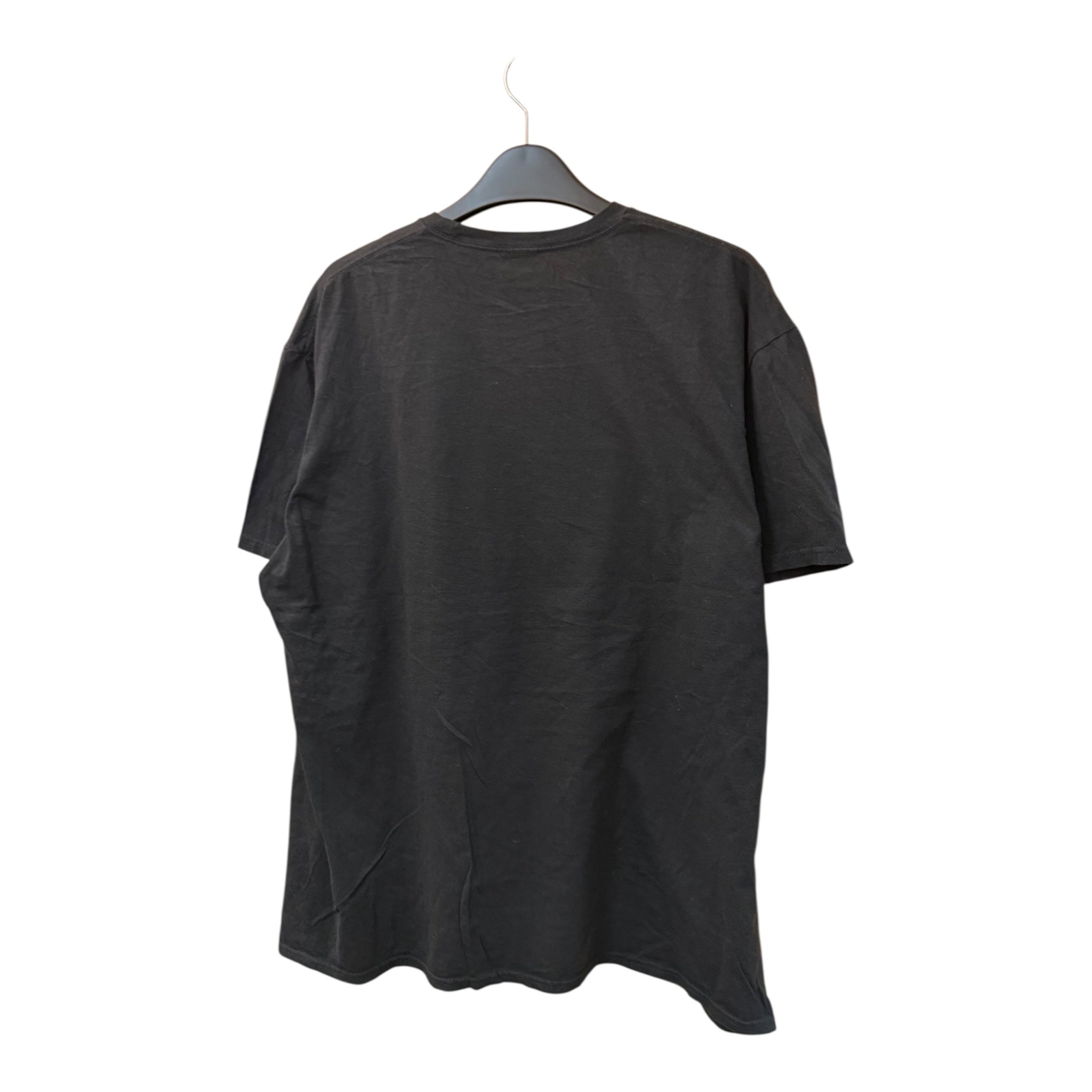 GRAPHIC TEE
