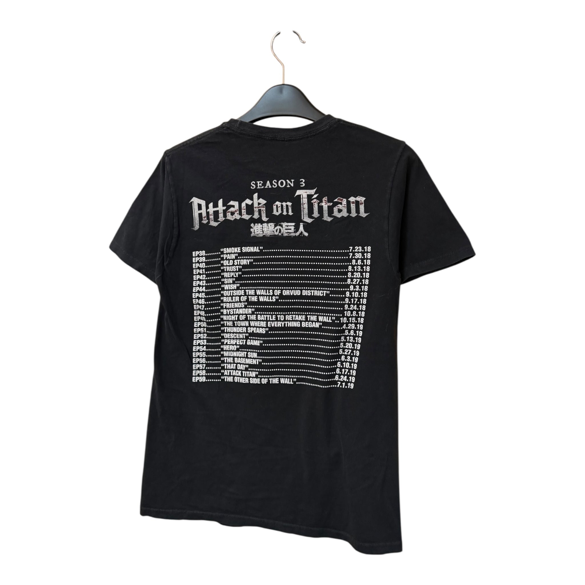 GRAPHIC TEE