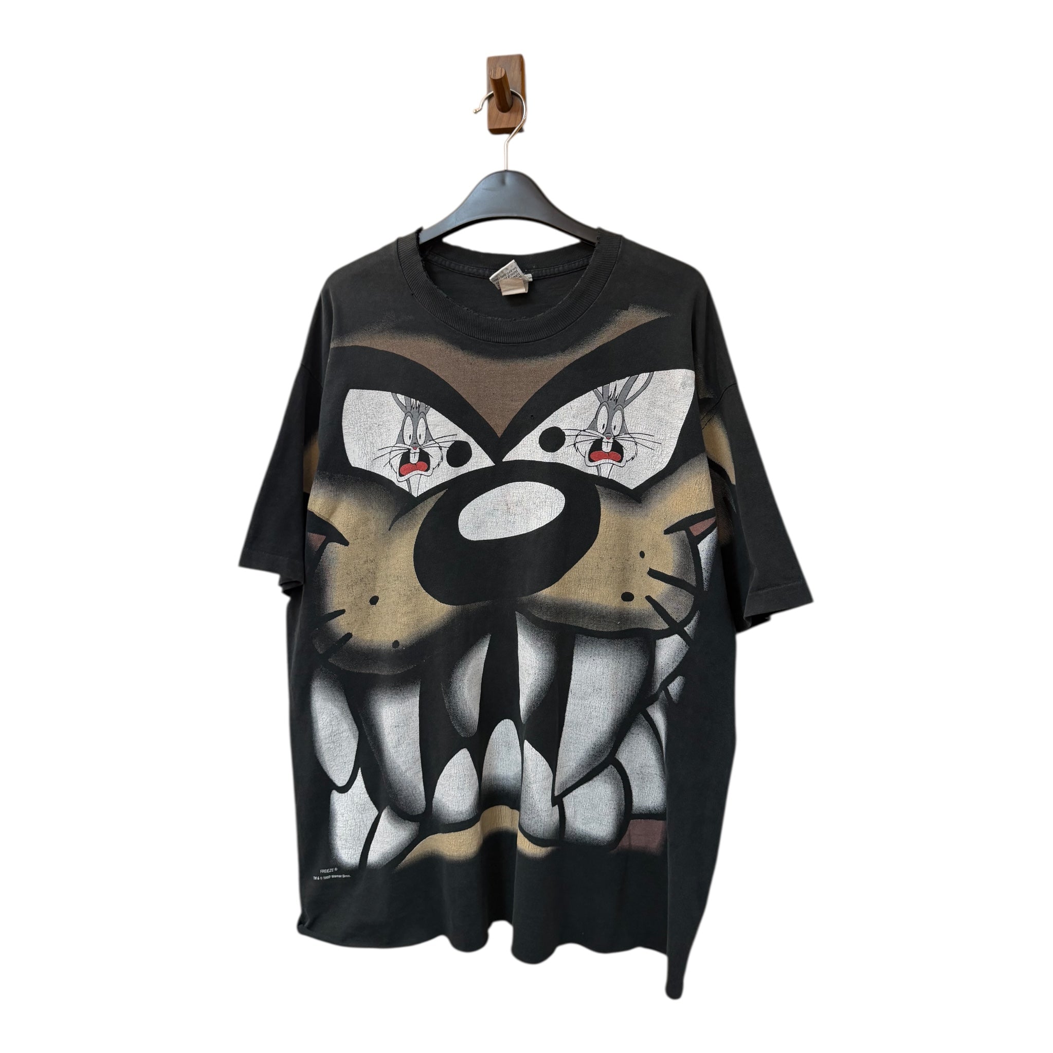LOONEY TUNES TEE - XL