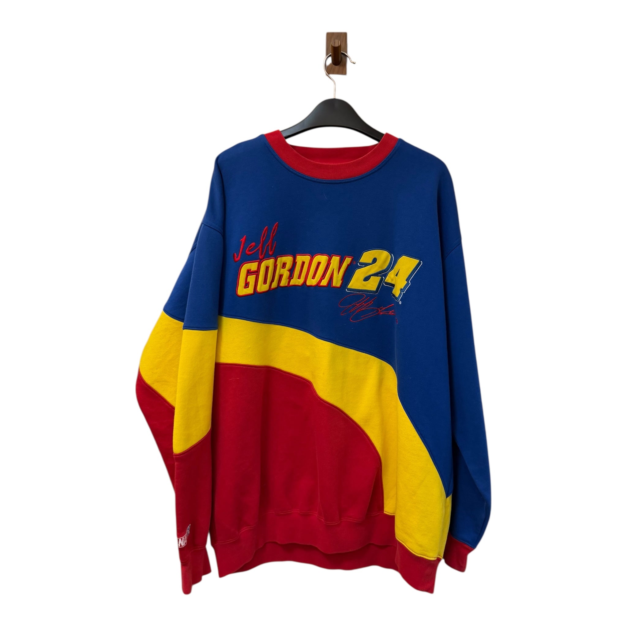 VINTAGE SWEATSHIRT