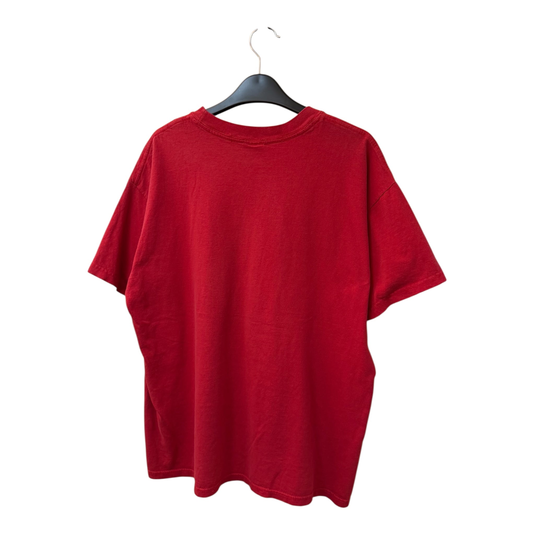 GRAPHIC TEE