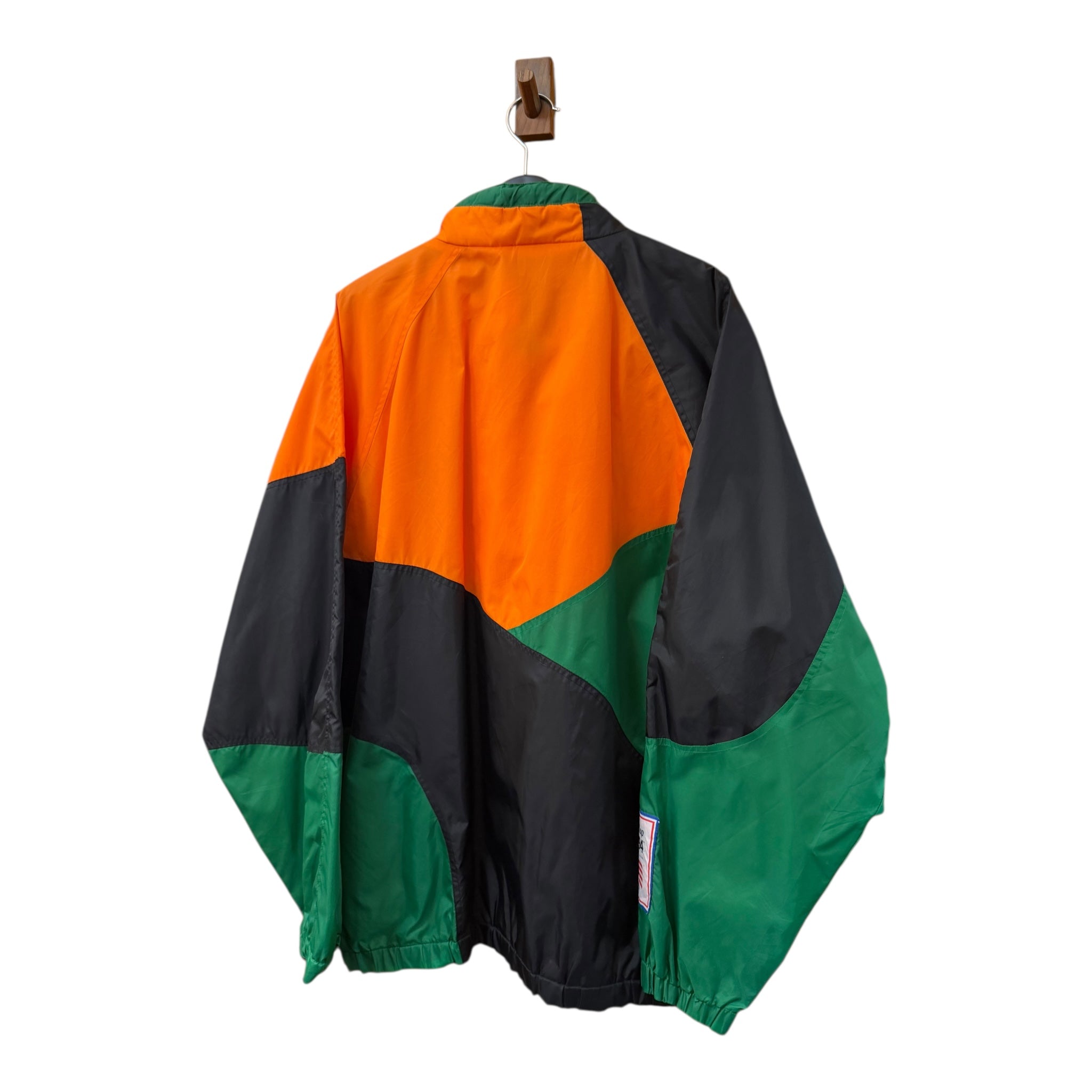 VINTAGE WINDBREAKER