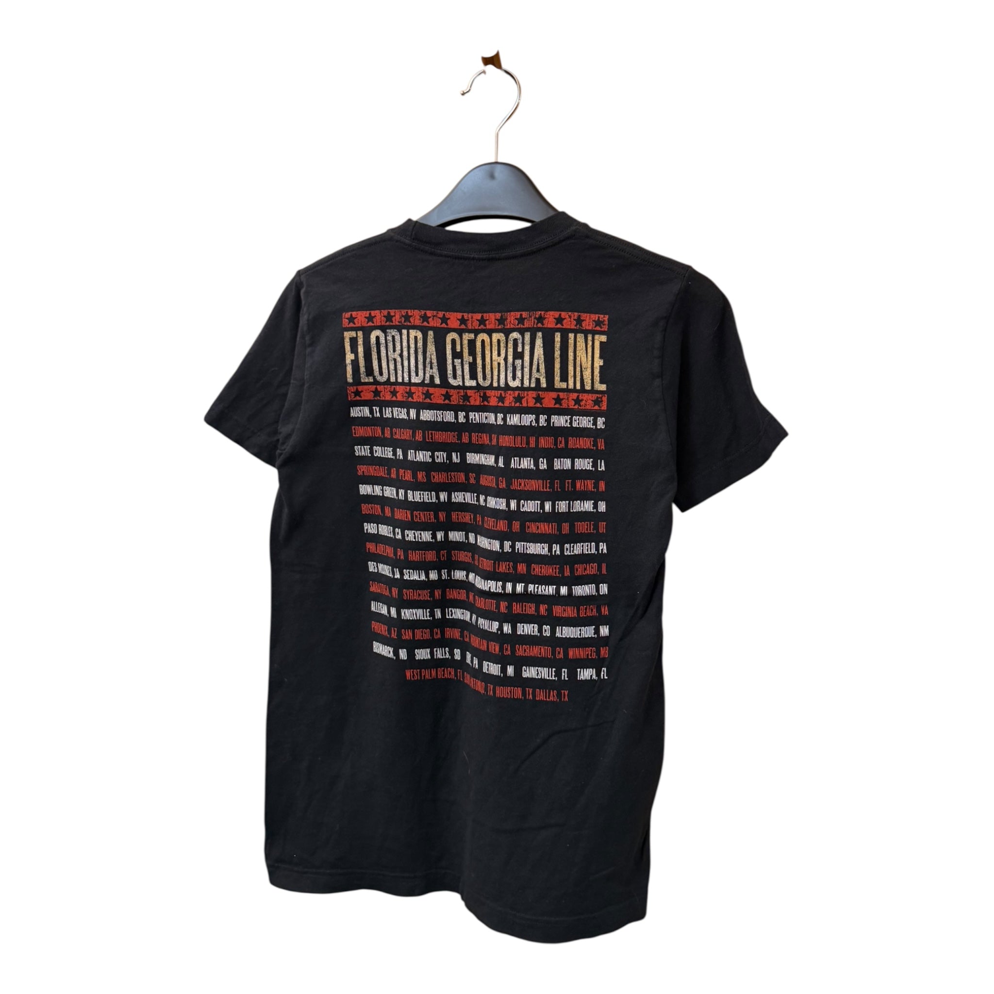 GRAPHIC TEE