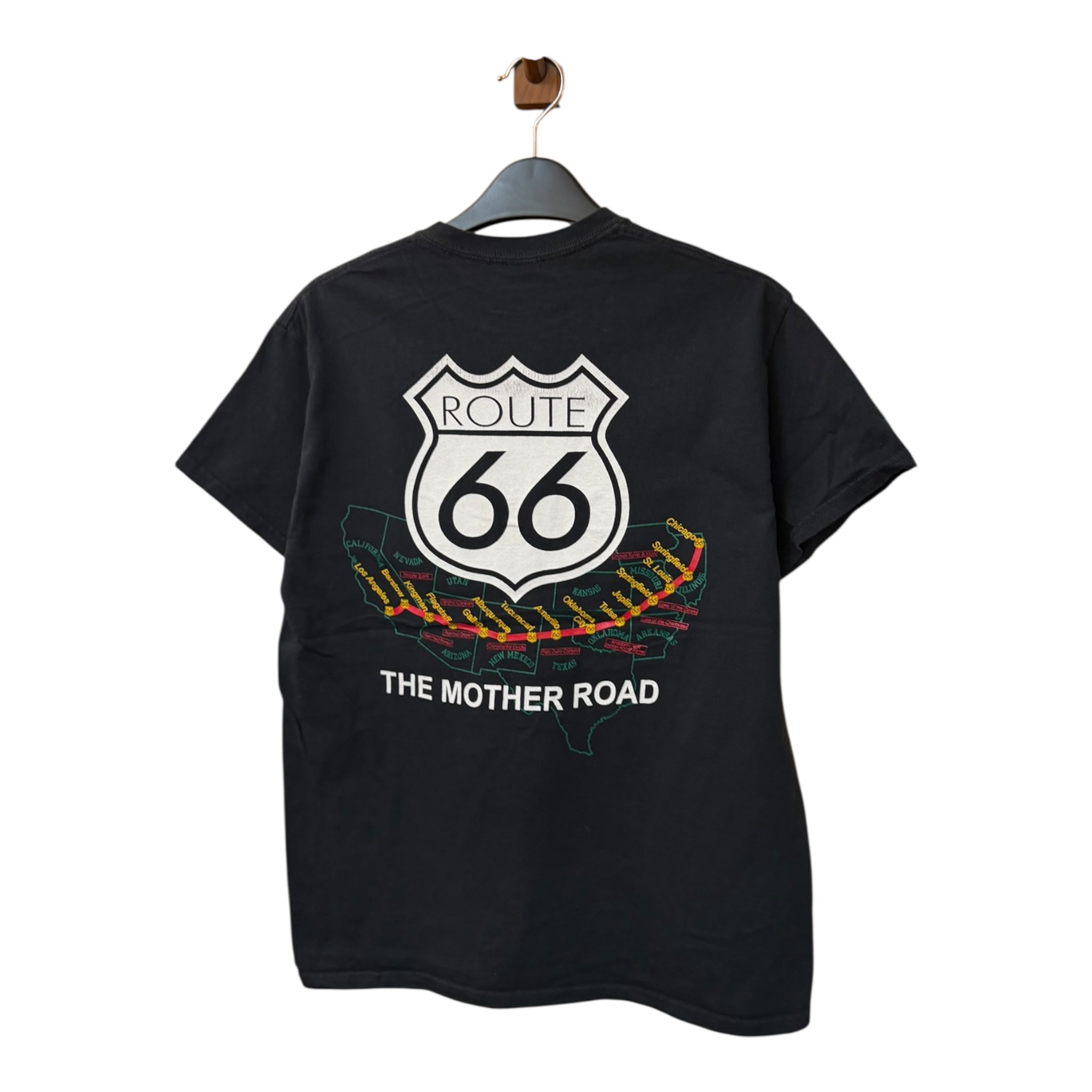 GRAPHIC TEE