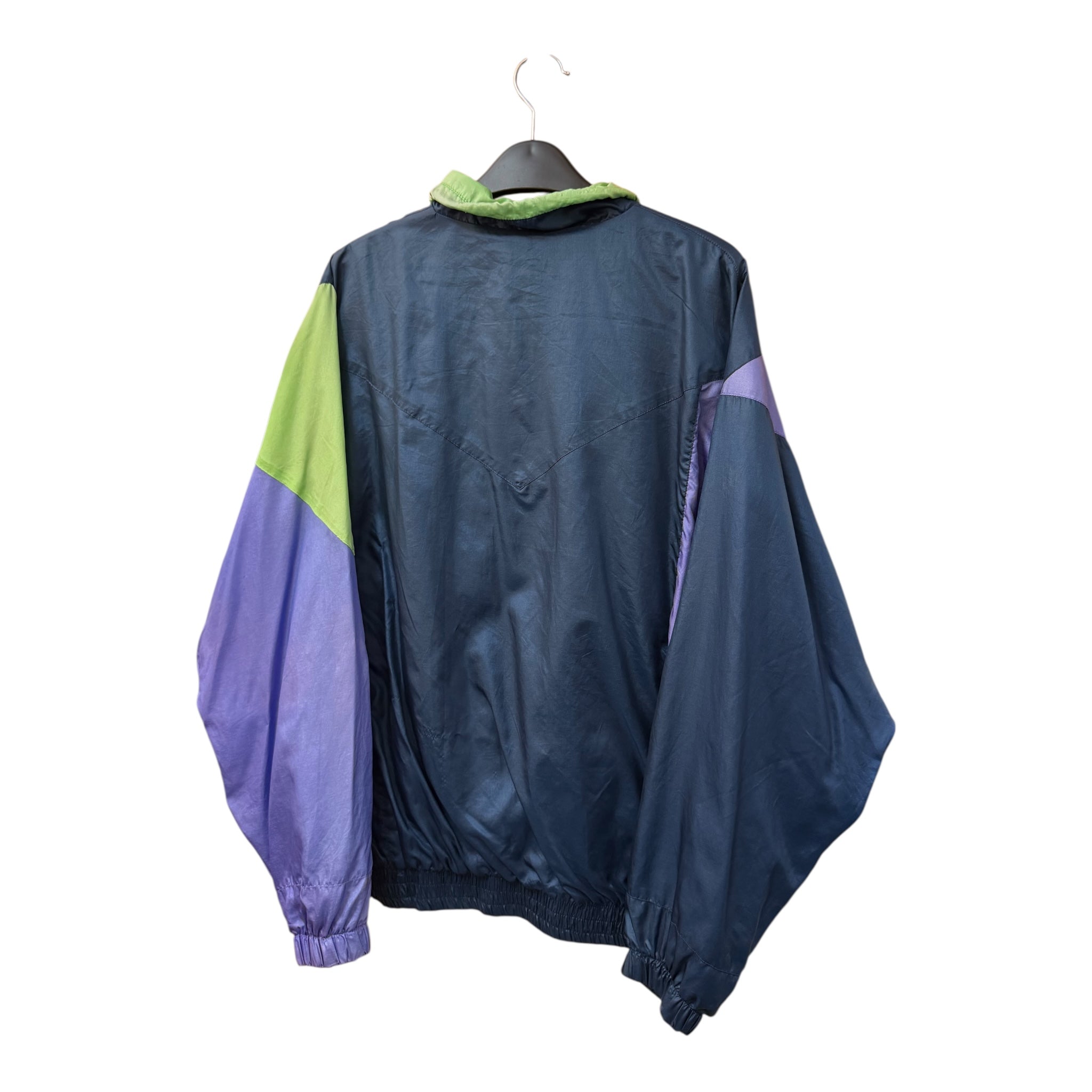 NIKE WINDBREAKER