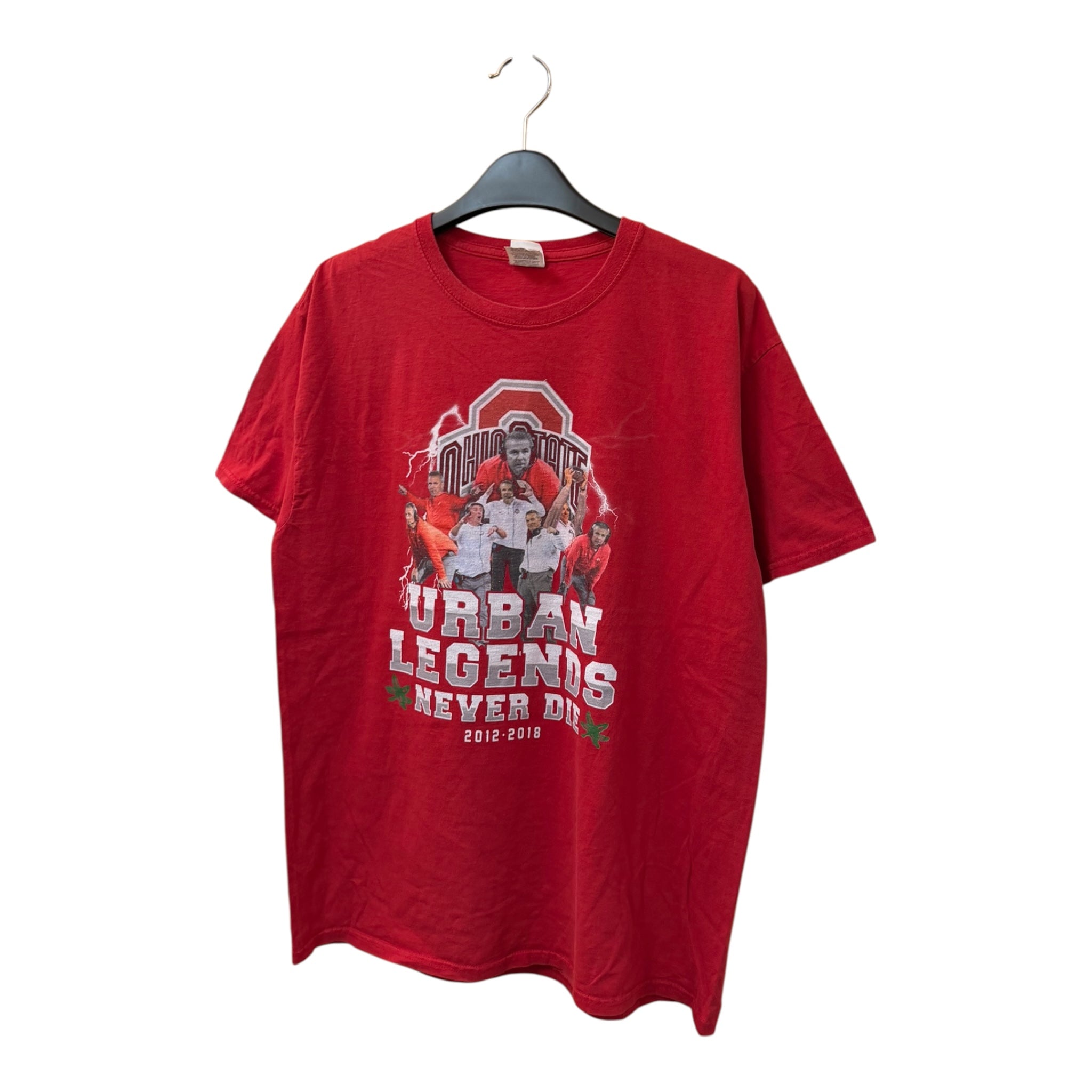 GRAPHIC TEE