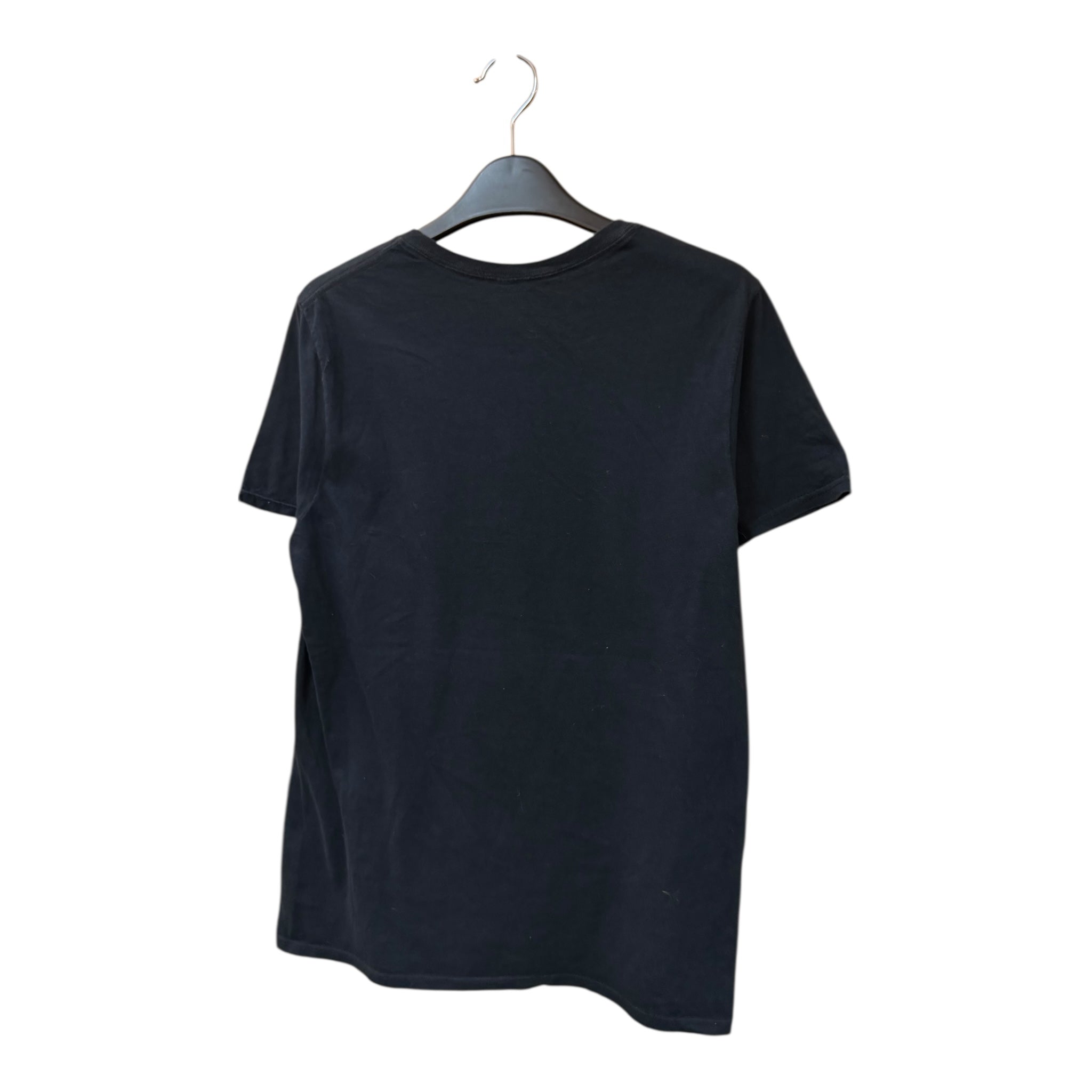 GRAPHIC TEE
