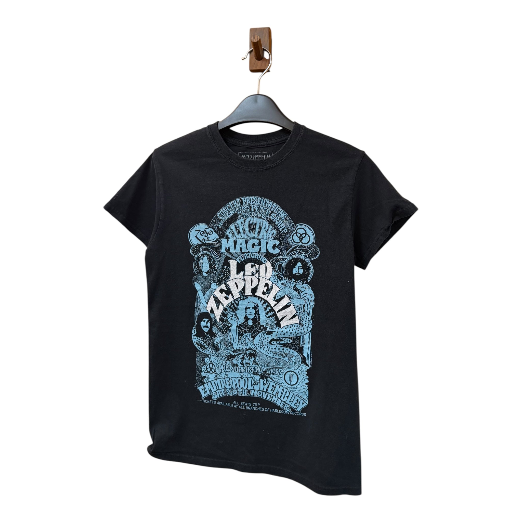 MUSIC TEE