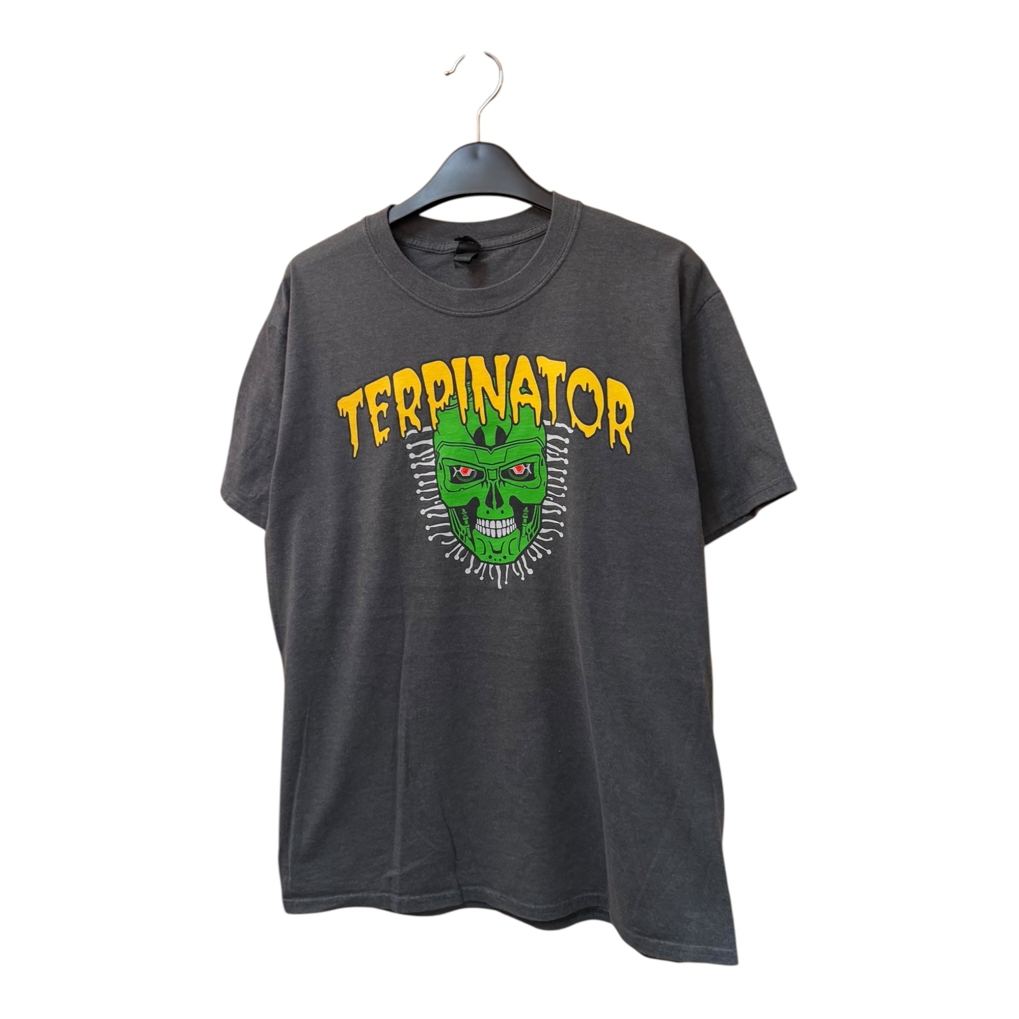 GRAPHIC TEE