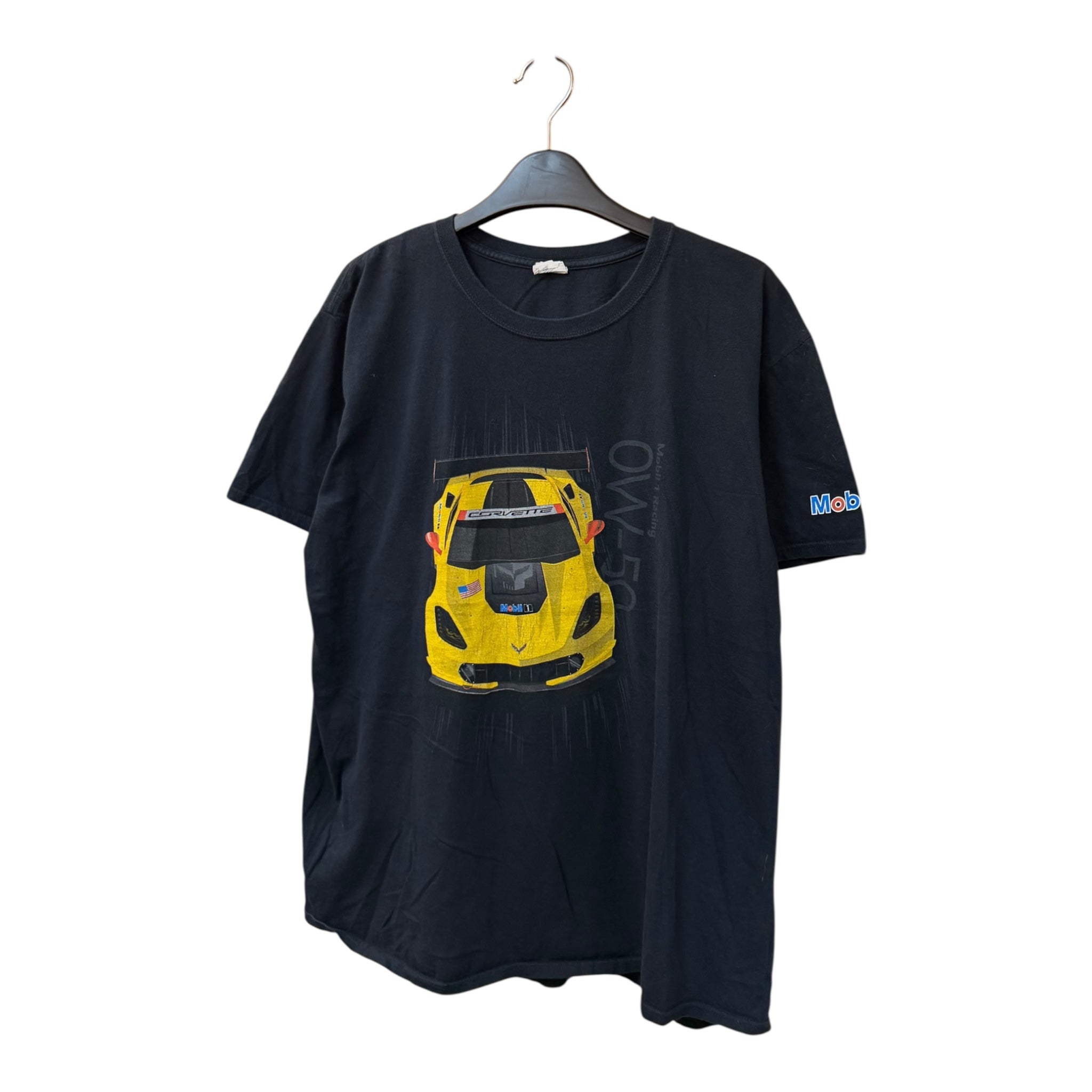 GRAPHIC TEE